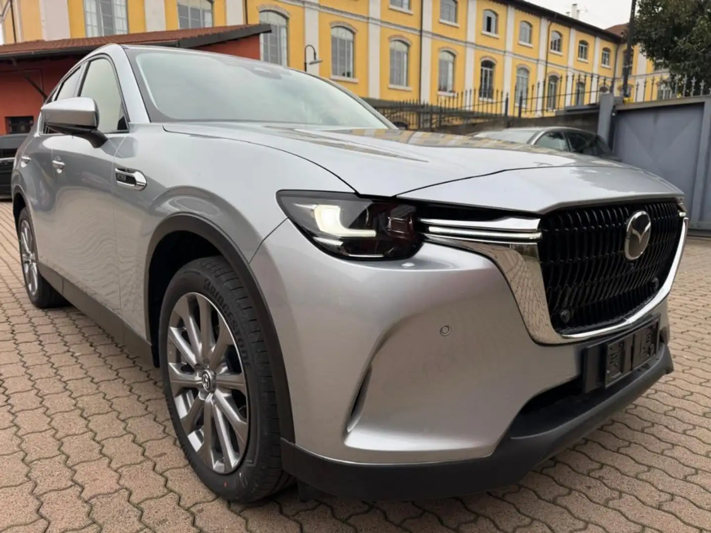 Mazda CX-60 3.3L e-Skyactiv D 249 CV MHEV 4WD Excl.Line Argento - 2