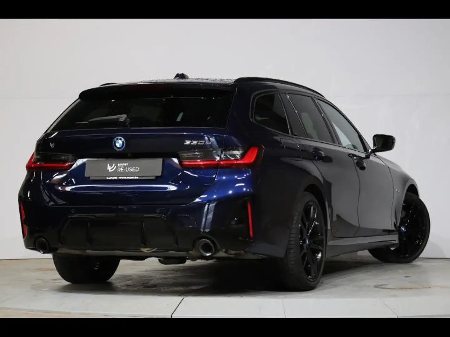 BMW 330 e Touring Kit M Sport BMW Individual Tansanitblau Blauw - 2