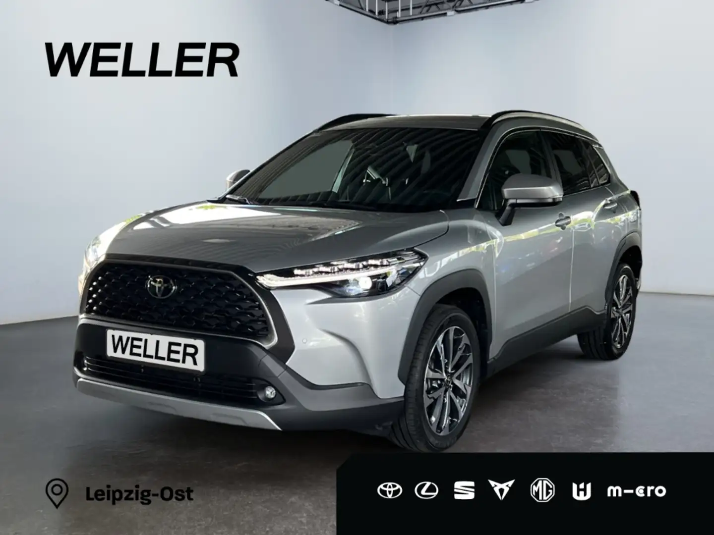 Toyota Corolla Cross Hybrid 1.8 Team D *Navi*LED*CarPlay* Silber - 1
