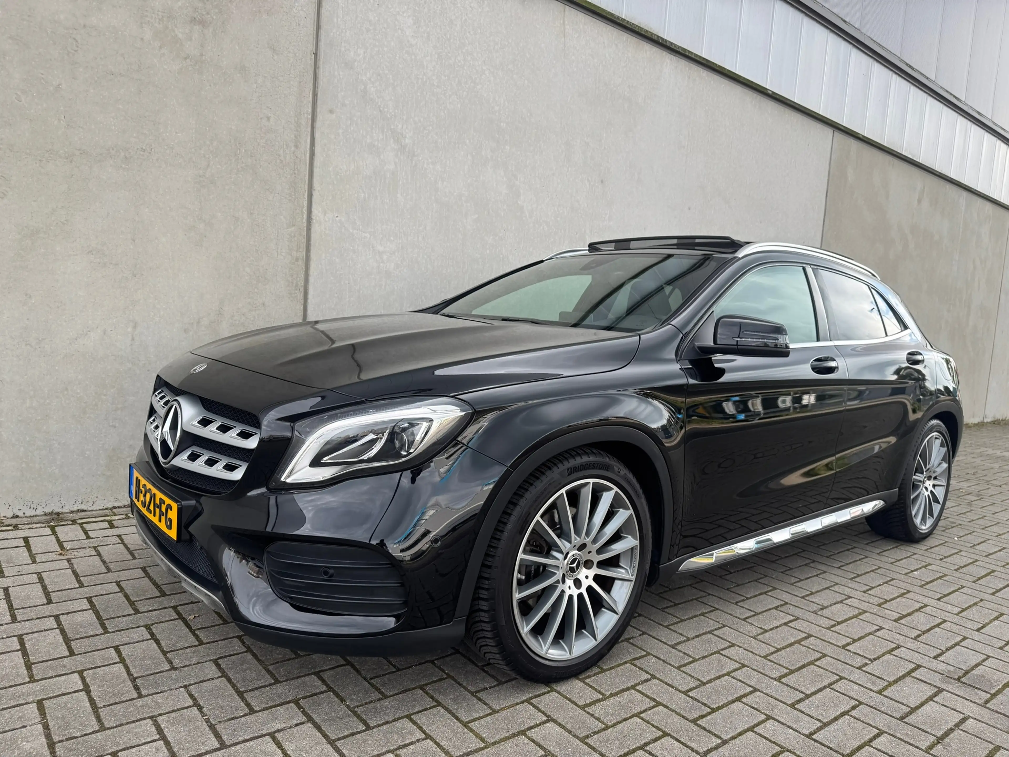 Mercedes-Benz GLA 250 AMG 4Matic Premium Plus PANO DAK TREKHAAK — photo 36
