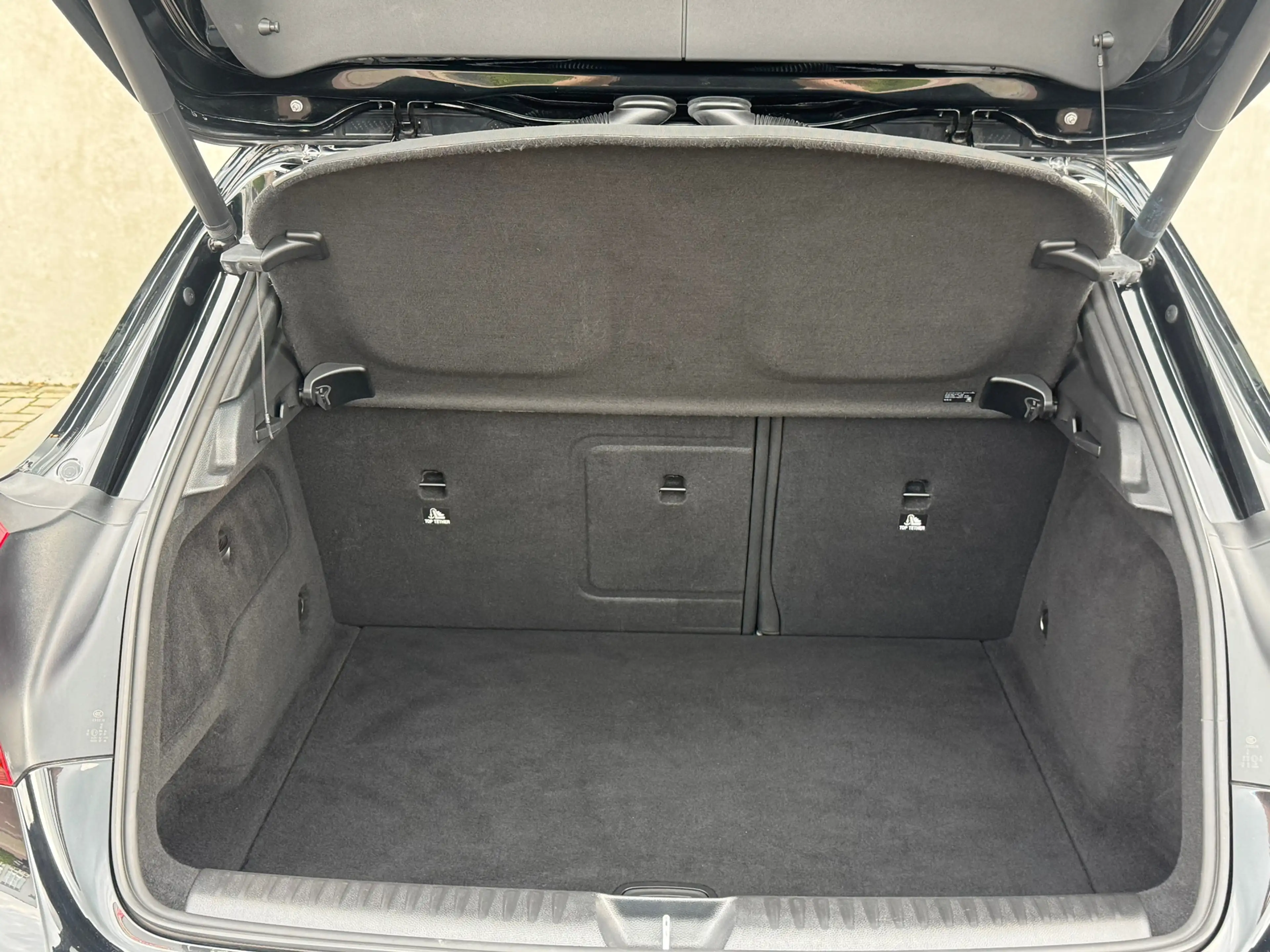Mercedes-Benz GLA 250 AMG 4Matic Premium Plus PANO DAK TREKHAAK — photo 30