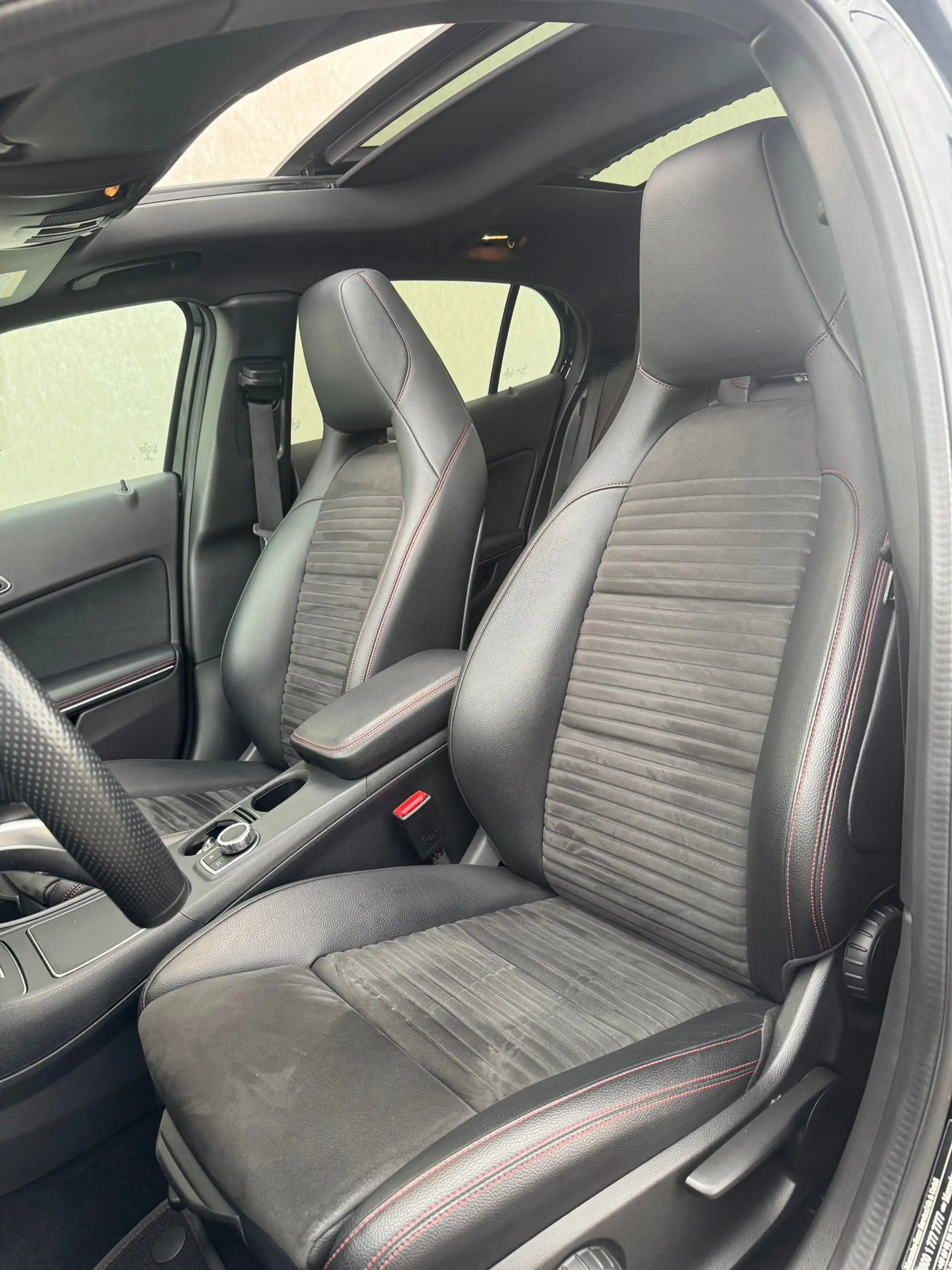 Mercedes-Benz GLA 250 AMG 4Matic Premium Plus PANO DAK TREKHAAK — photo 9
