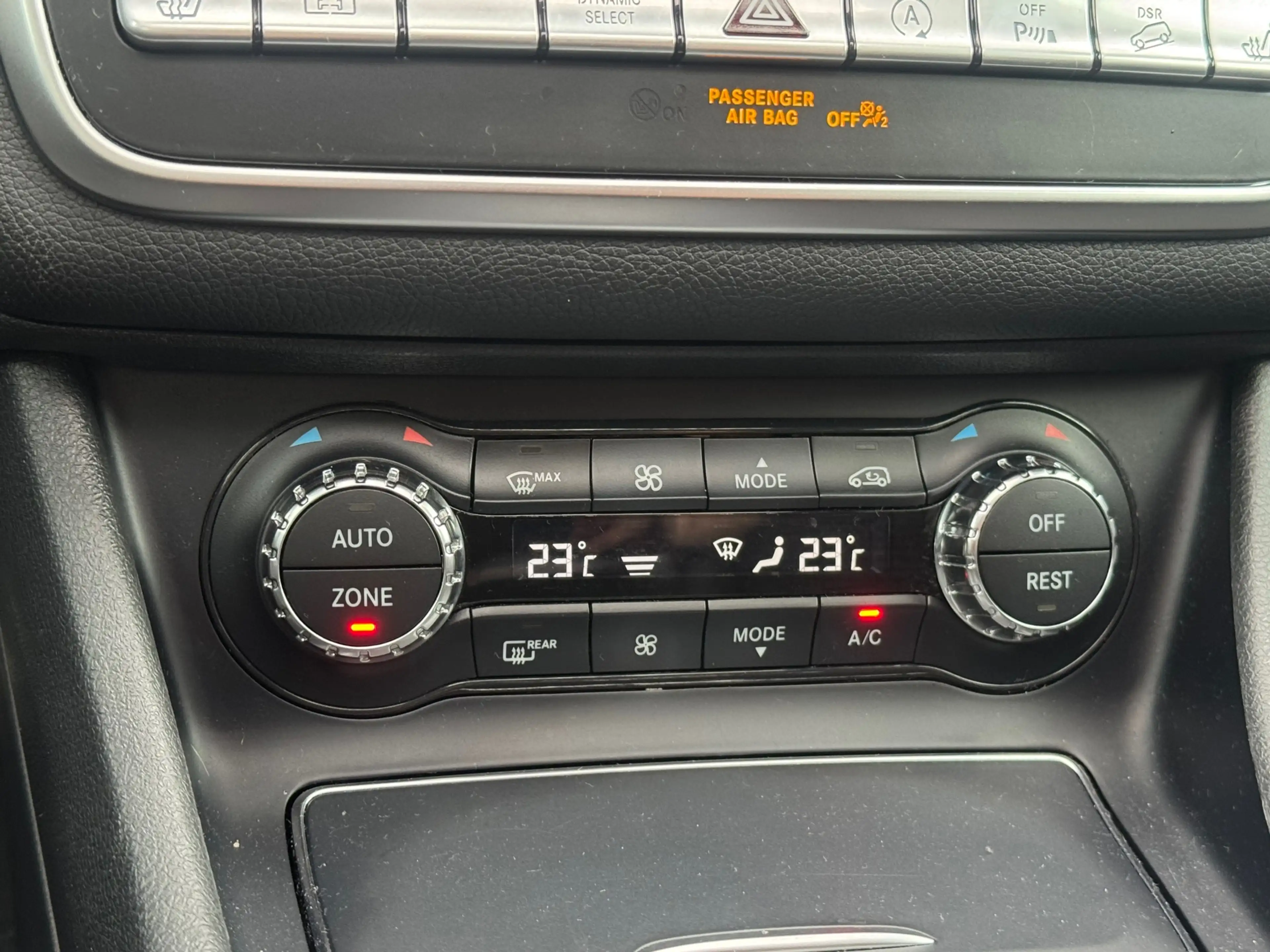 Mercedes-Benz GLA 250 AMG 4Matic Premium Plus PANO DAK TREKHAAK — photo 14