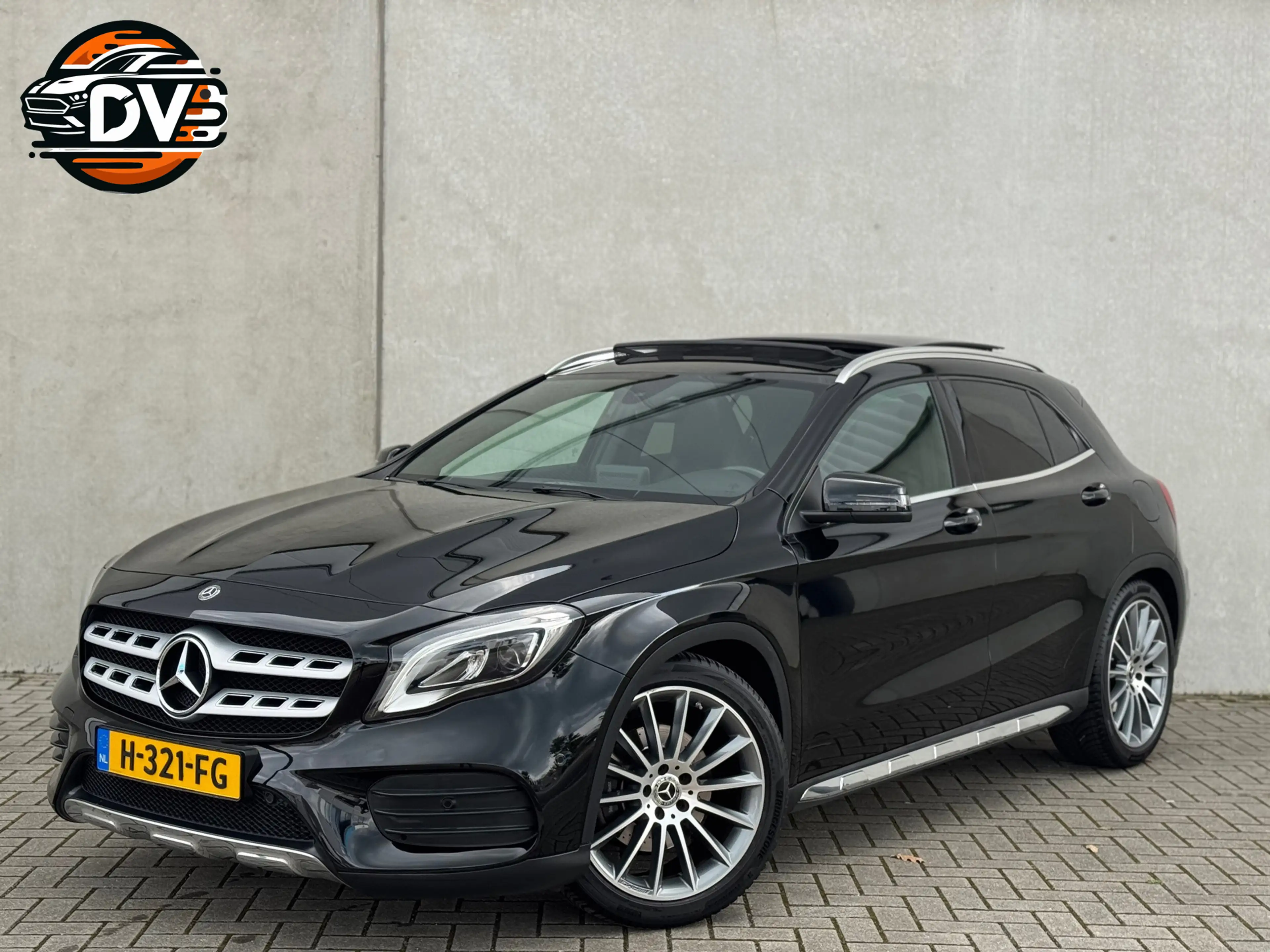 Mercedes-Benz GLA 250 AMG 4Matic Premium Plus PANO DAK TREKHAAK
