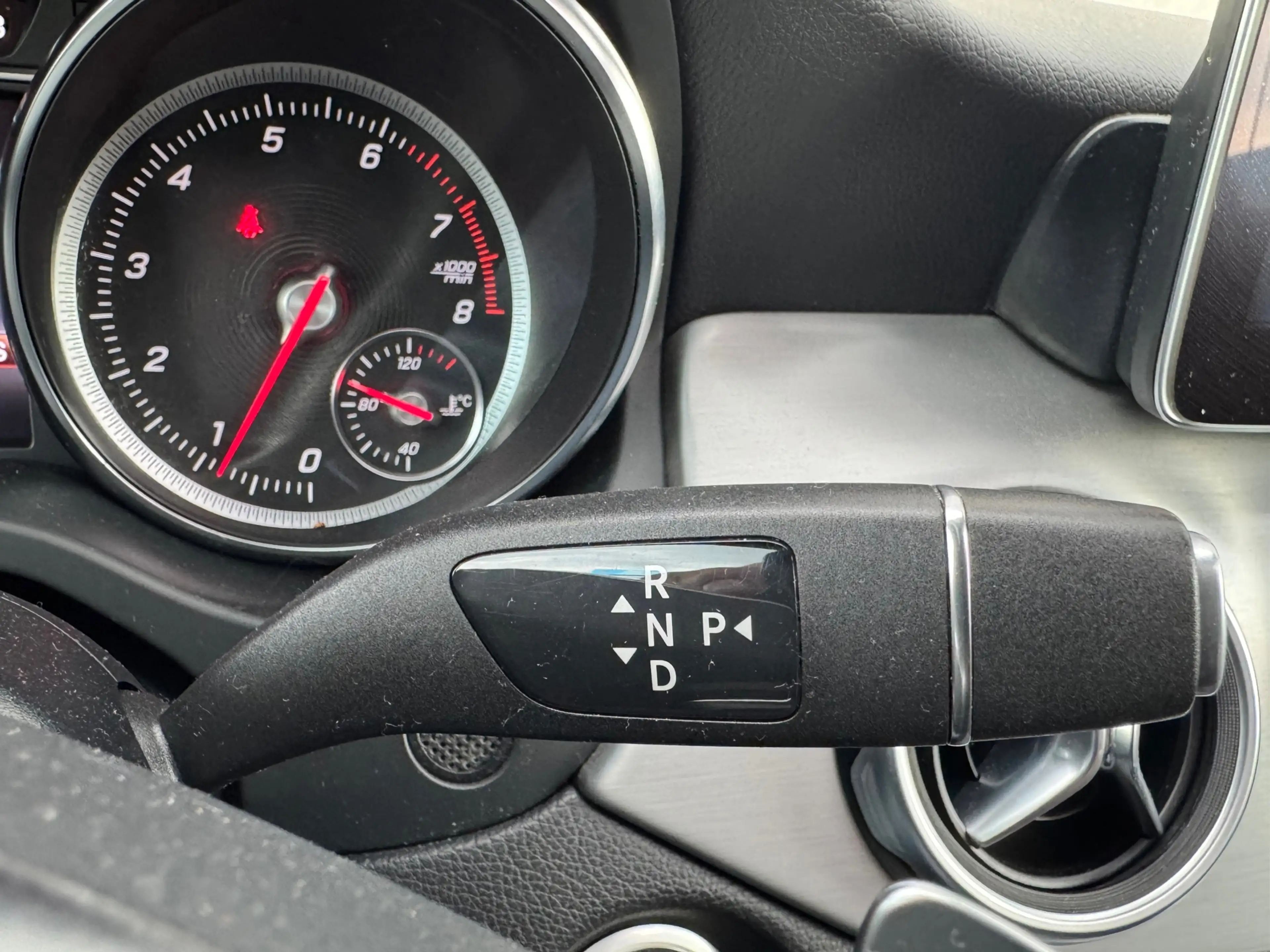 Mercedes-Benz GLA 250 AMG 4Matic Premium Plus PANO DAK TREKHAAK — photo 19