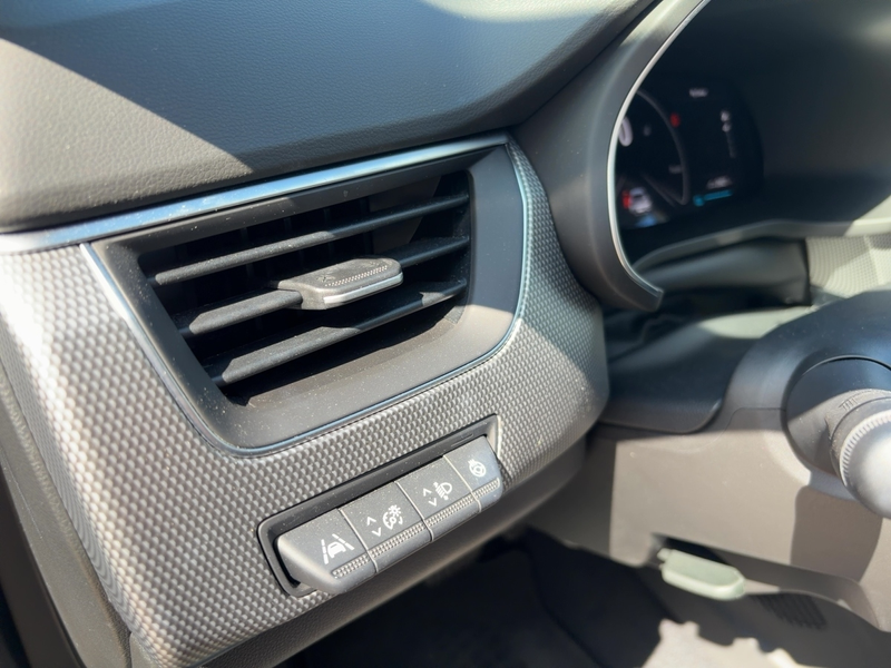 Renault Arkana INTENS E-TECH 145 Automatik LED*PDC* — photo 11