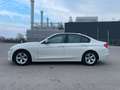 BMW 320 i Lim. Automatik AHK PDC Weiß - thumbnail 8
