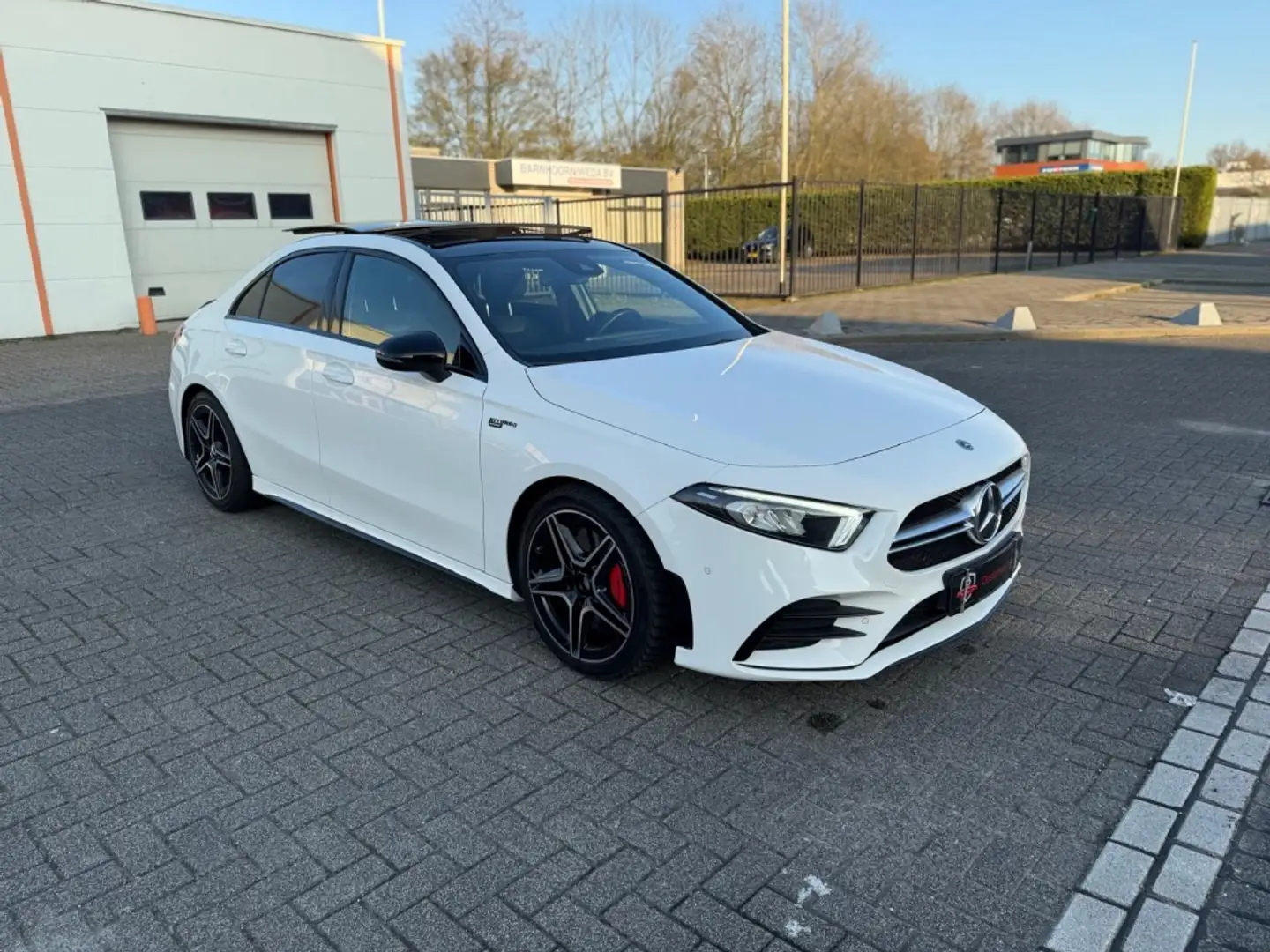 Mercedes-Benz A 35 AMG A35 4M. Prem.Cam|Pano|Burm|Navi|Full Wit - 1