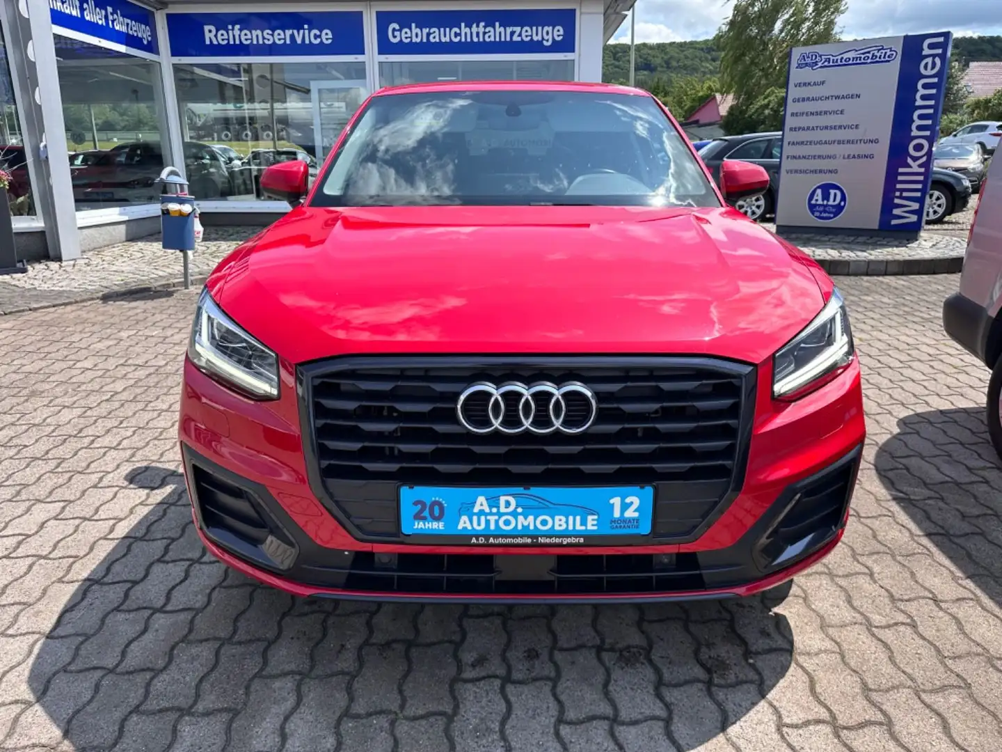 Audi Q2 sport S-Line/Park-Assis/Digital-Tacho Rot - 2
