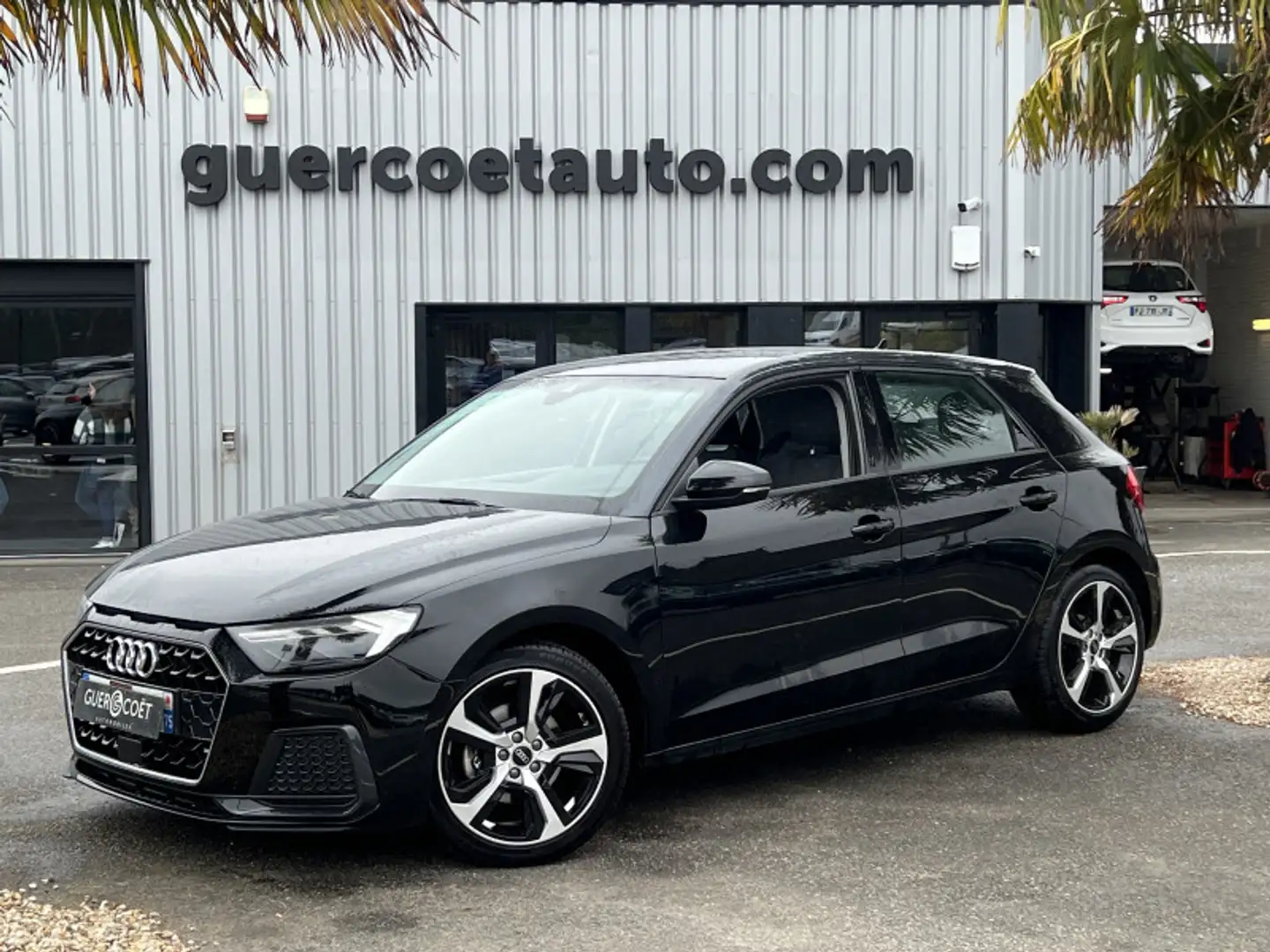 Audi A1 30 TFSI 110CH ADVANCED S TRONIC 7 Noir - 1