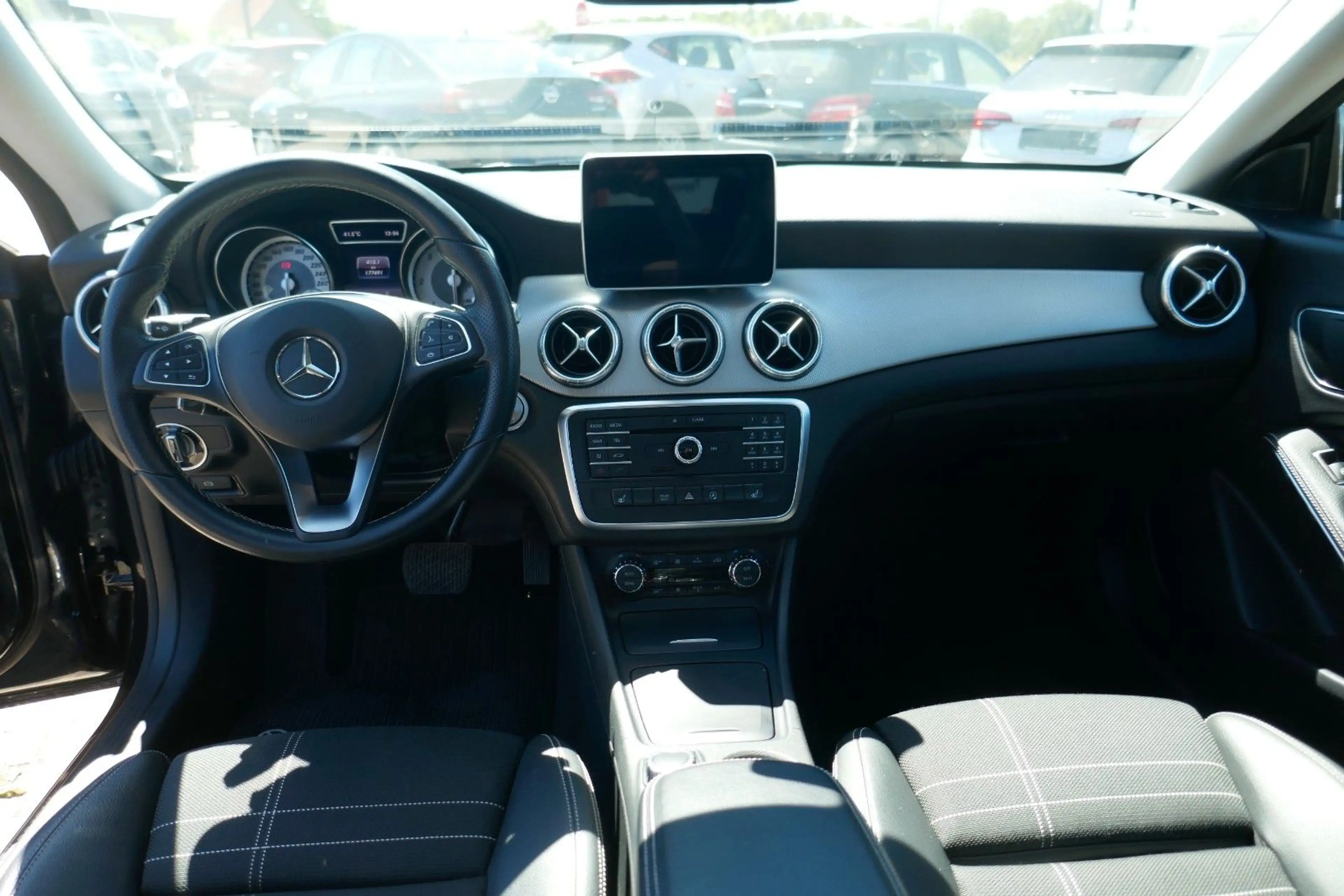Mercedes-Benz CLA 220 CLA 220 d 4MATIC DCT Shooting Brake BI-XENON — photo 11