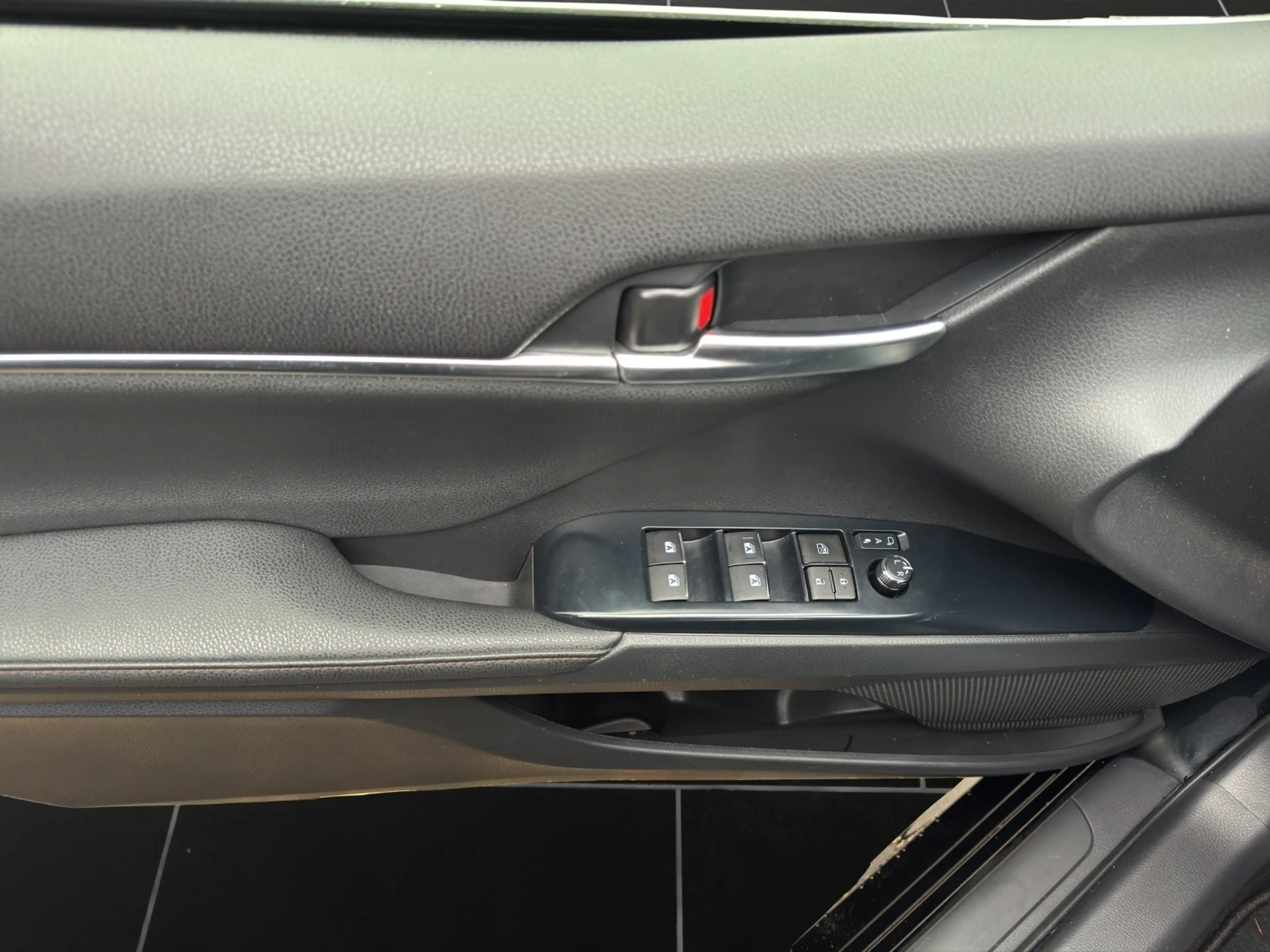 Toyota Camry HYBRID*NAVI*15 JAHRE GARANTIE — photo 12