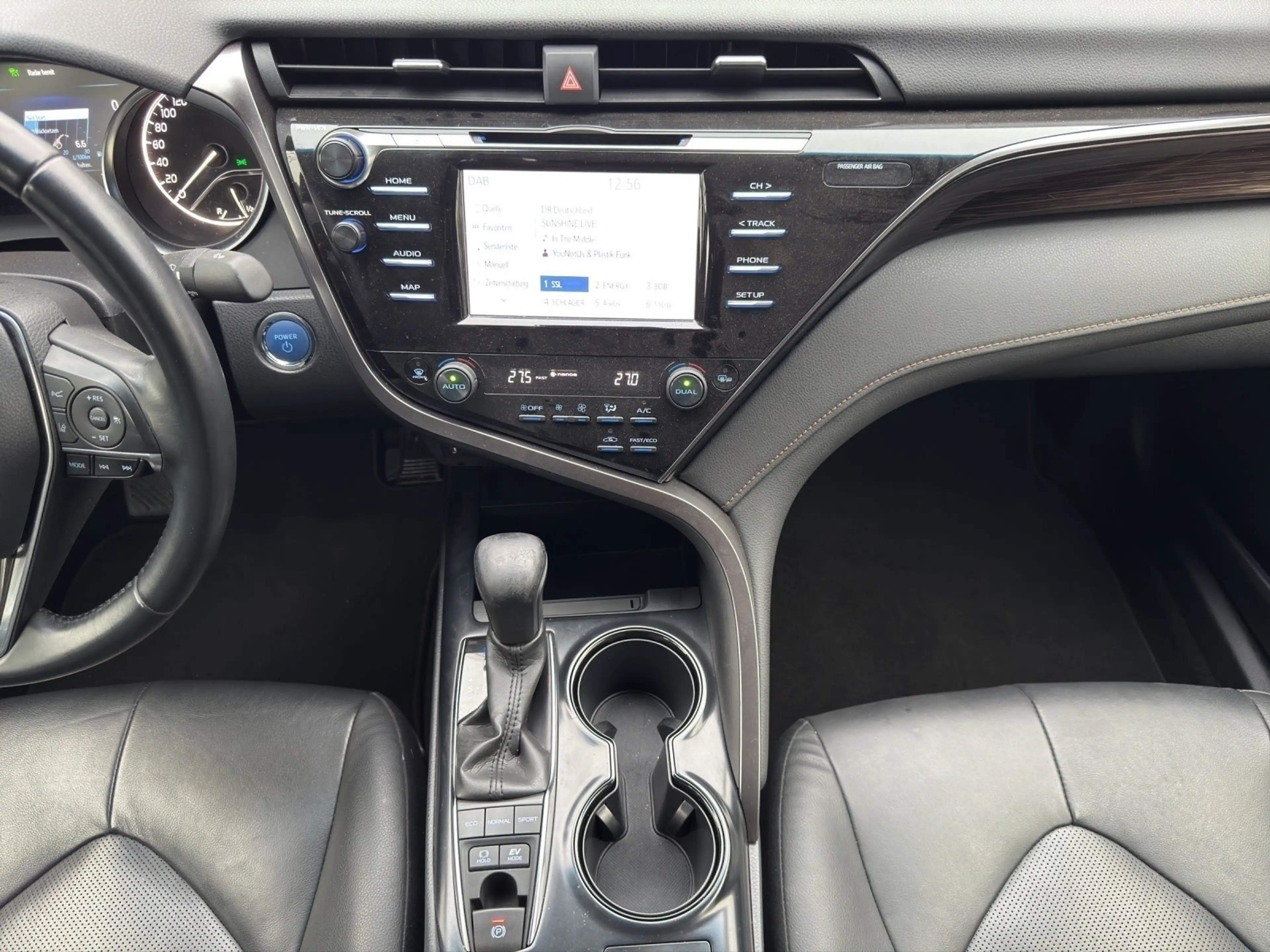 Toyota Camry HYBRID*NAVI*15 JAHRE GARANTIE — photo 14
