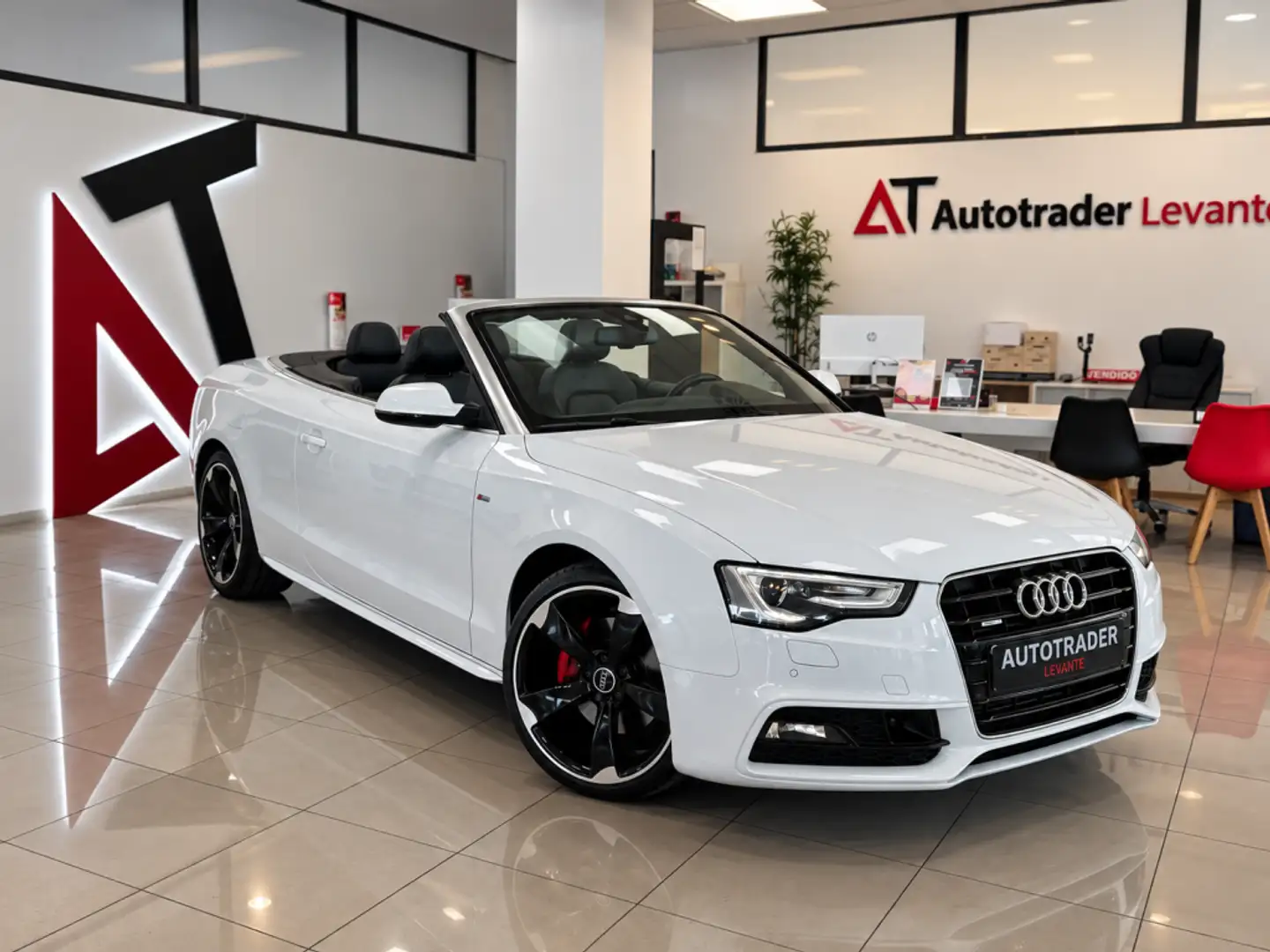 Audi A5 Cabrio 3.0TDI quattro S-Tronic 245 Blanco - 1