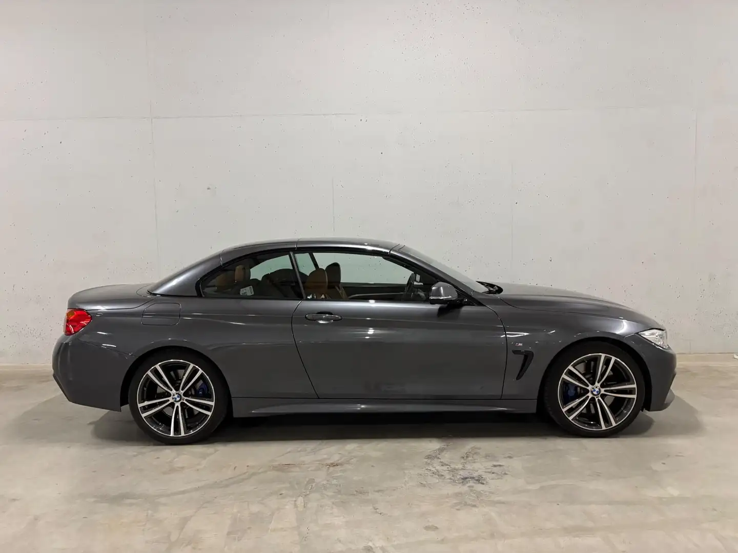 BMW 435 4-serie Cabrio 435i xDrive M-pakket Harman/Kardon Gri - 2