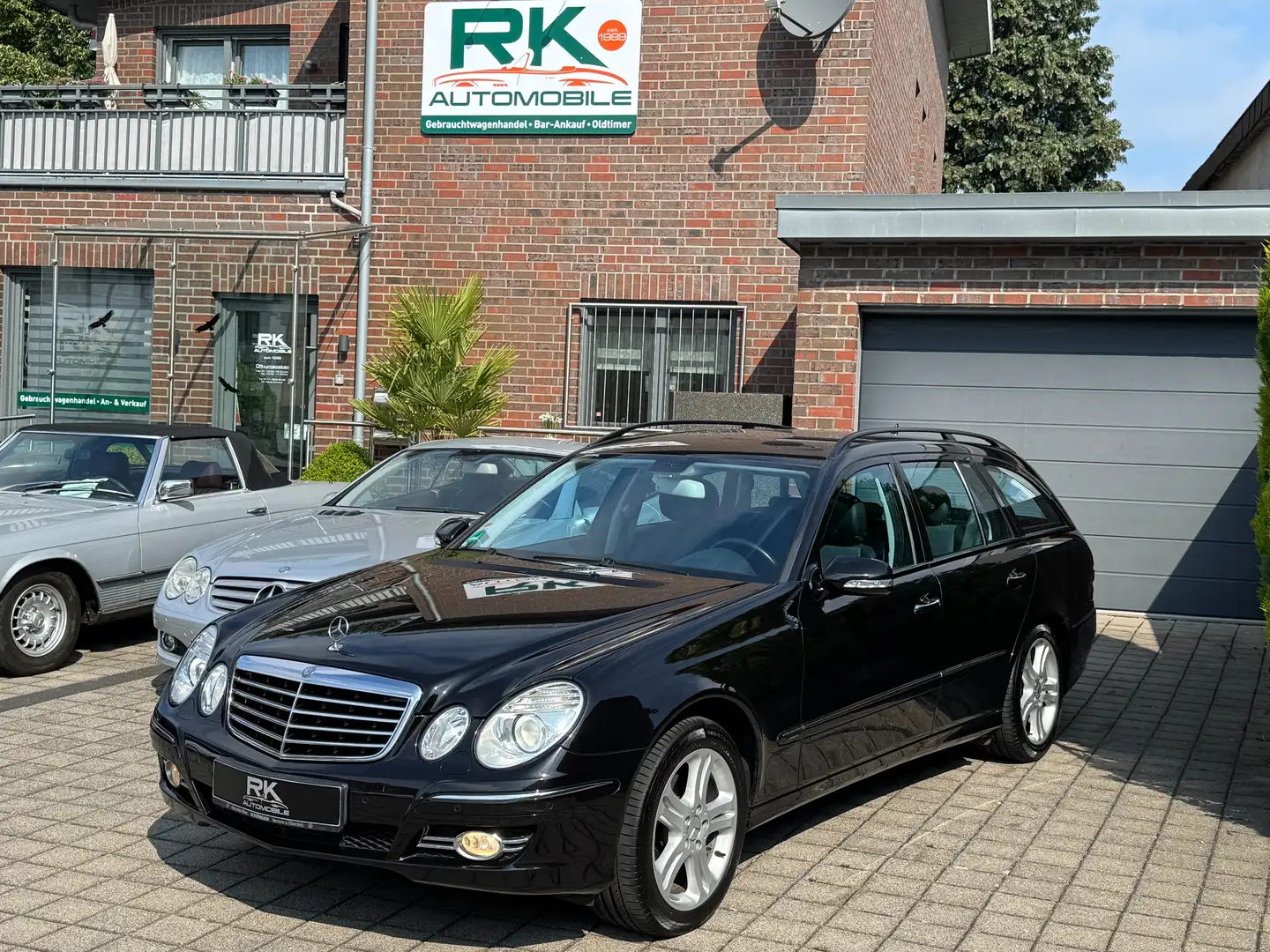 Mercedes-Benz E 200 T Kompressor Automatik Avantgarde Siyah - 1