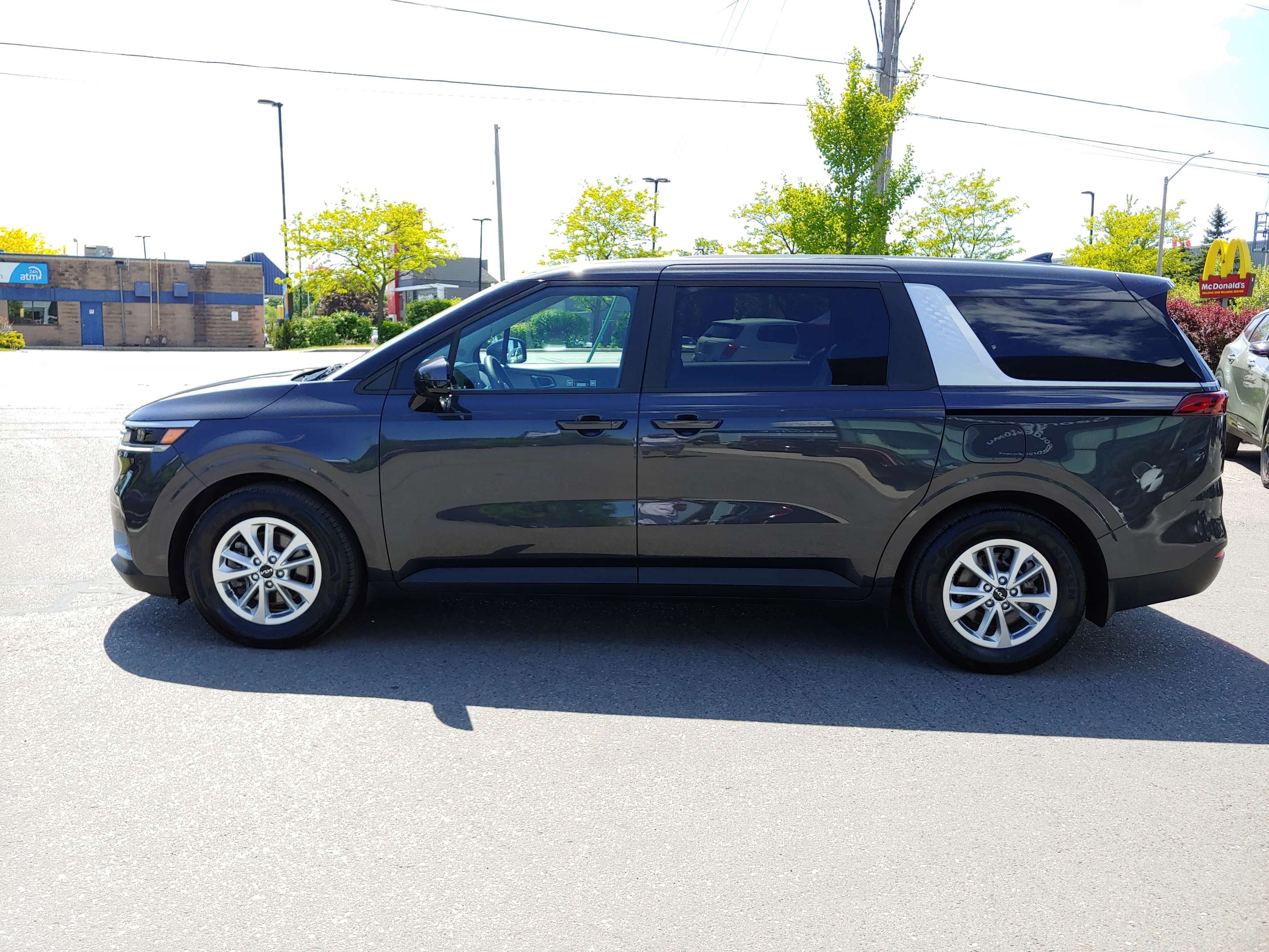 2024 Kia Carnival