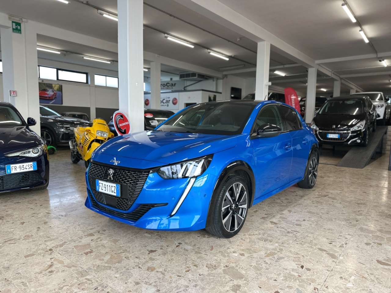 Peugeot 208 PureTech 100 Stop&Start 5 porte GT Line