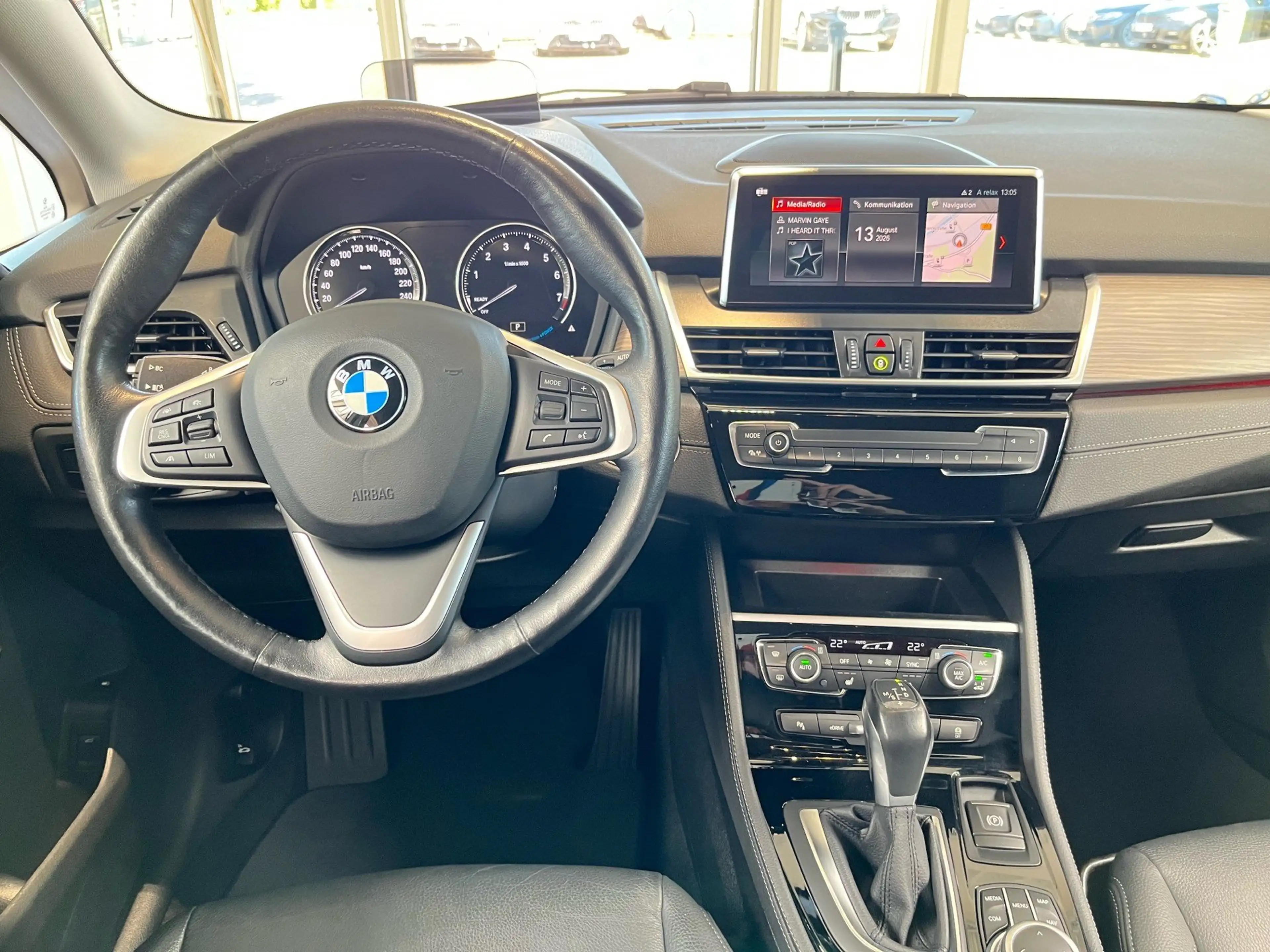 BMW 225 xe IPERFORMANCE A Luxury Line — photo 12