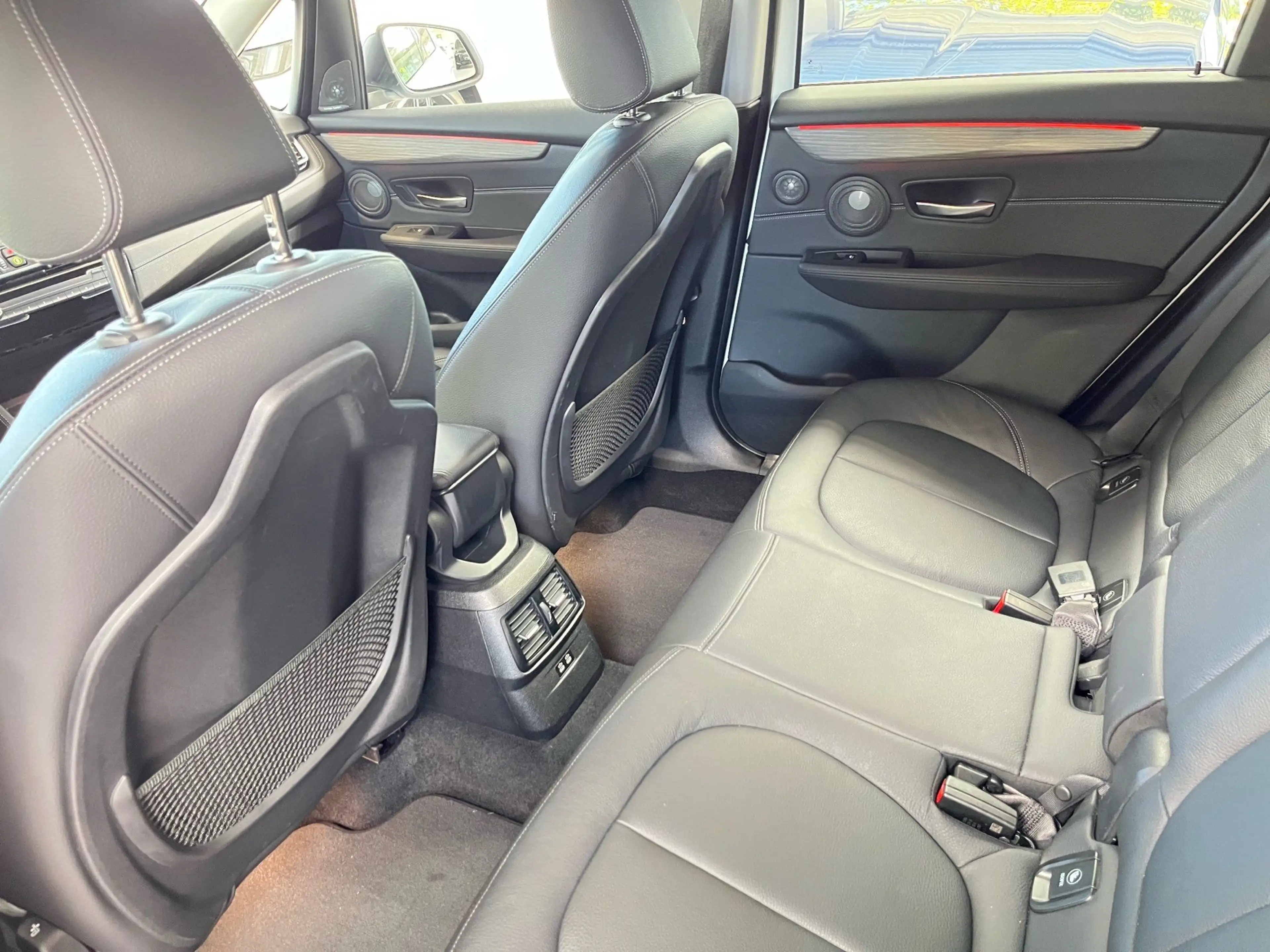 BMW 225 xe IPERFORMANCE A Luxury Line — photo 15