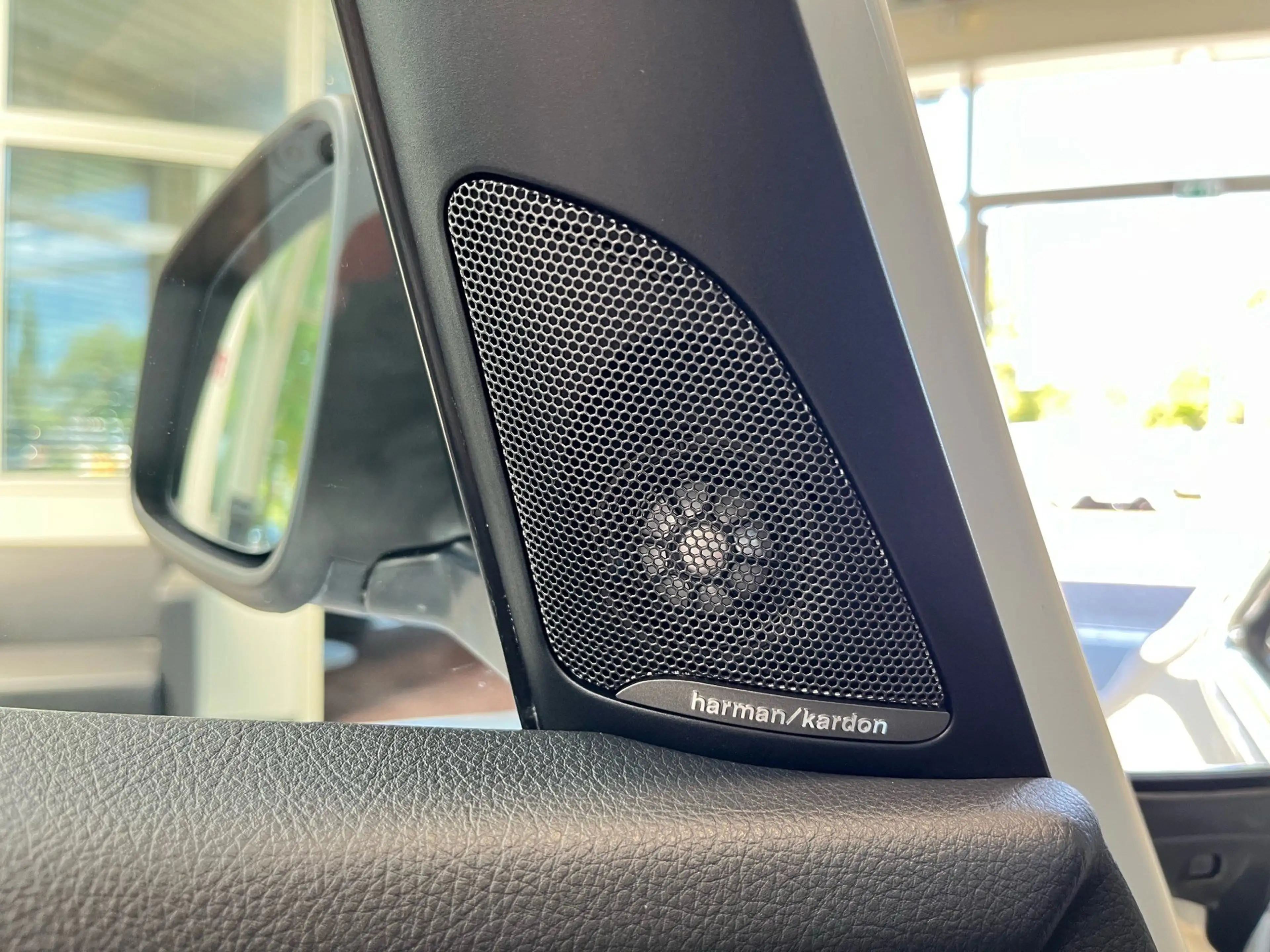 BMW 225 xe IPERFORMANCE A Luxury Line — photo 17