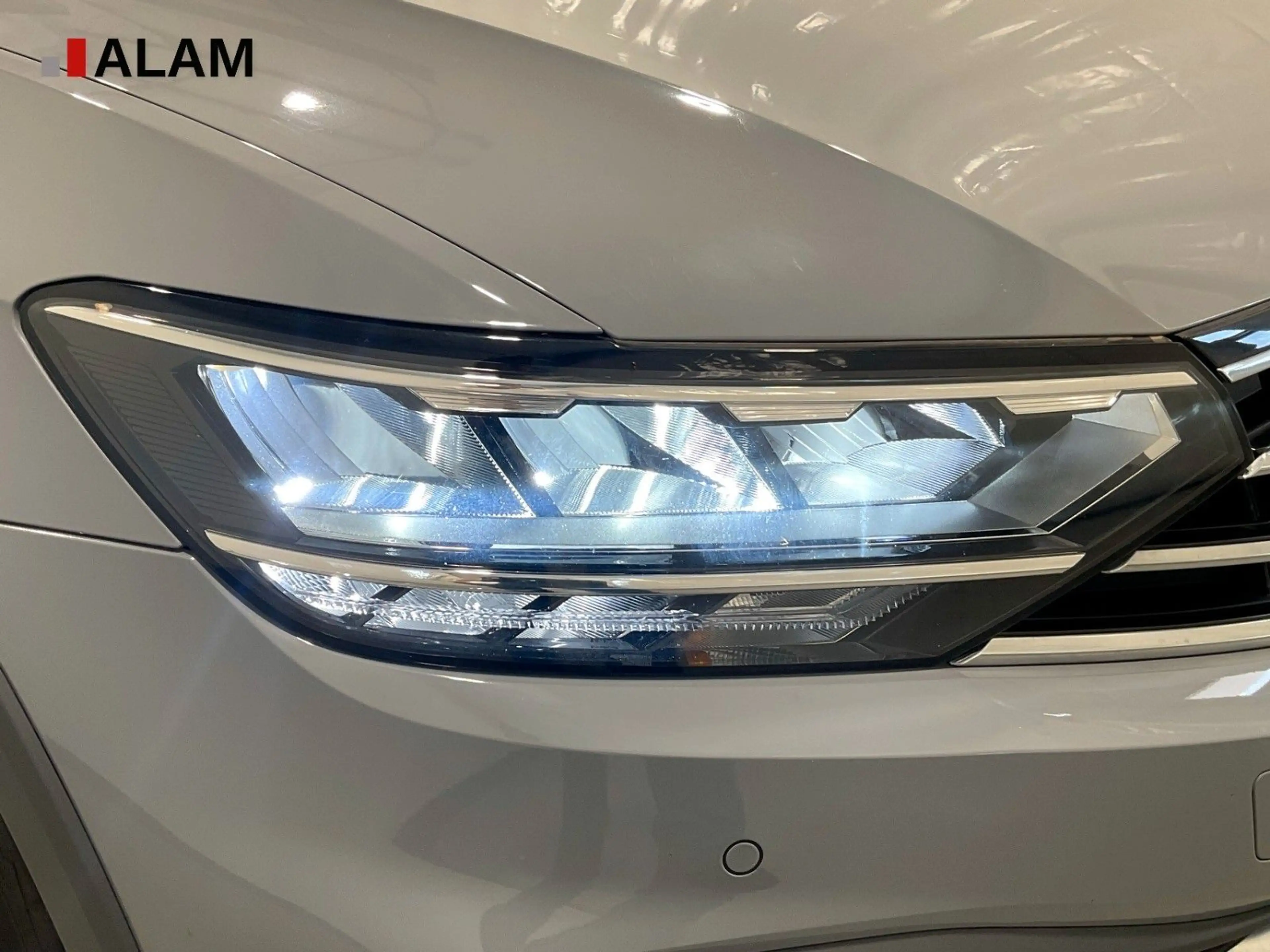 Volkswagen Passat Alltrack Passat Var Alltrack 4Motion ACC Lane Rear View — photo 7