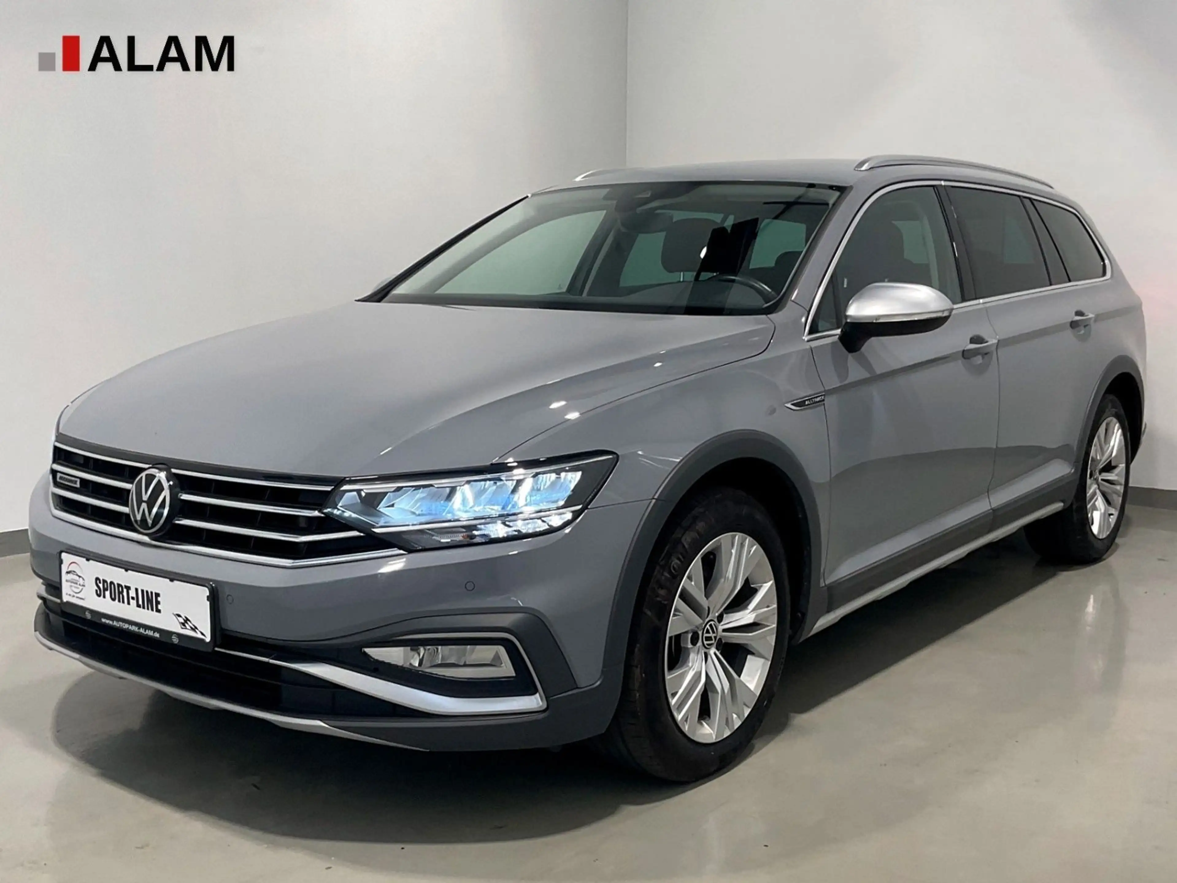 Volkswagen Passat Alltrack Passat Var Alltrack 4Motion ACC Lane Rear View — photo 2