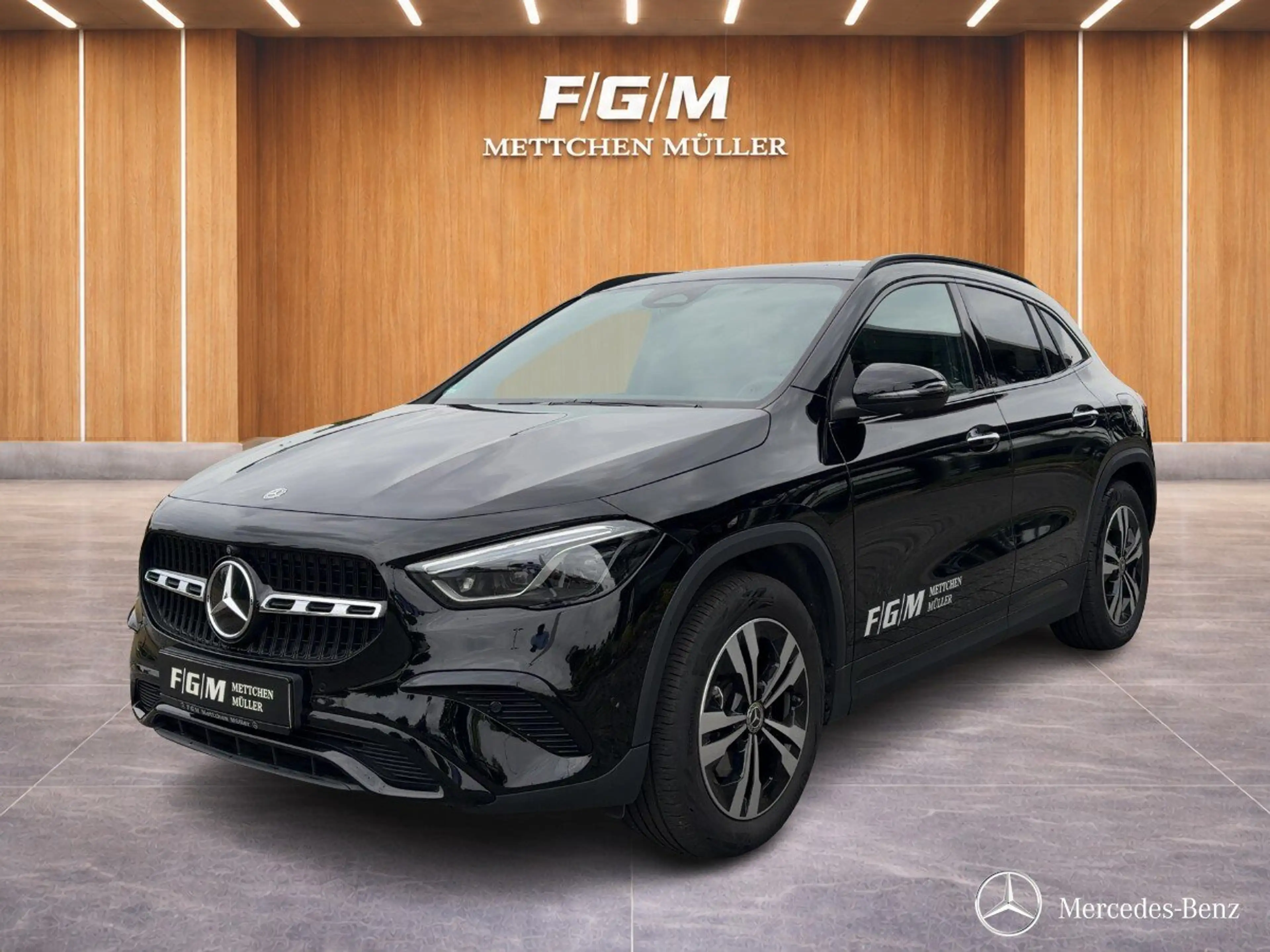 Mercedes-Benz GLA 200 GLA 200 Progressive/Navi/Pano-Dach/Distronic/LED