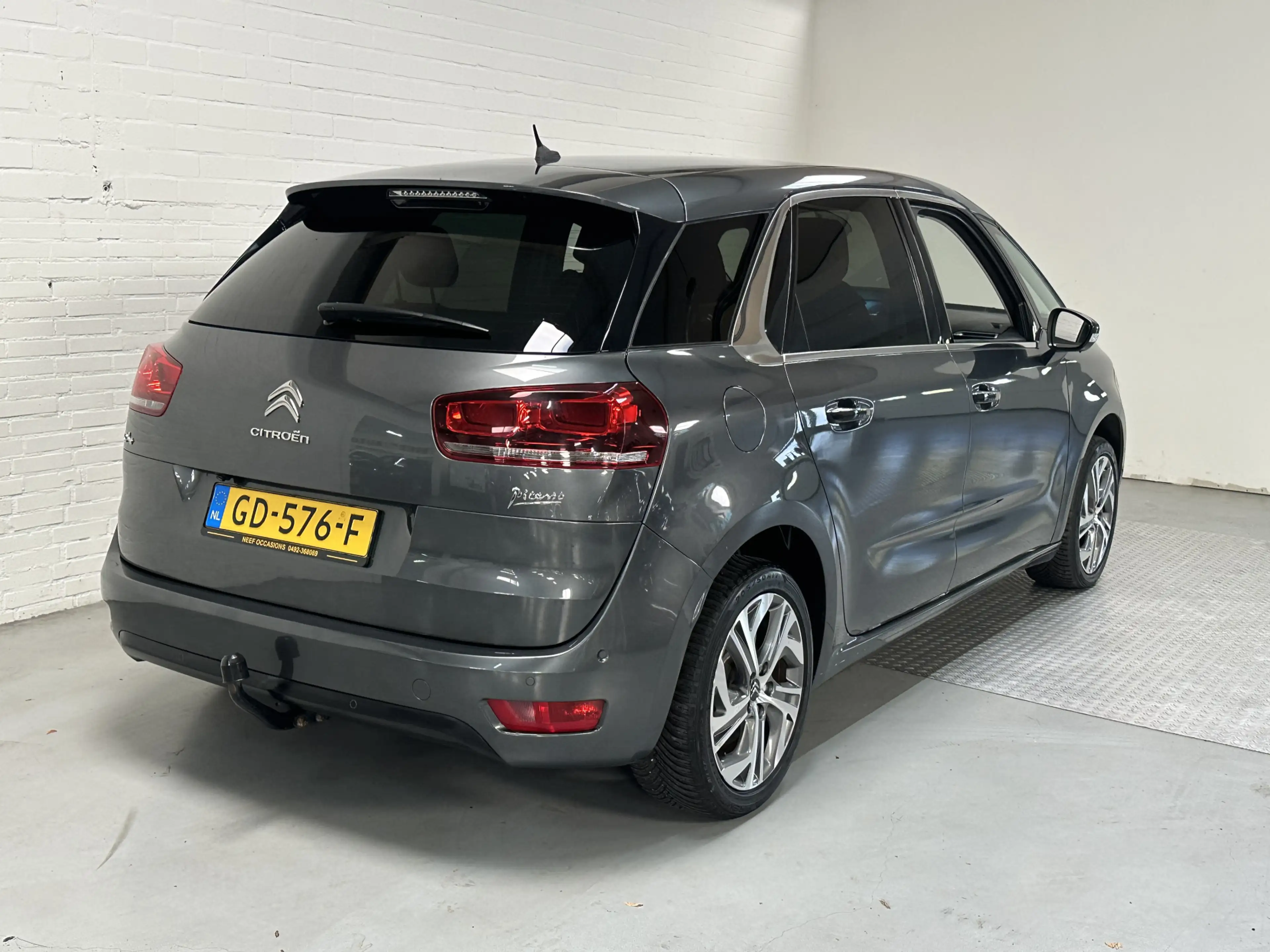 Citroen C4 Picasso 1.2 PureTech Intensive CLIMA / CRUISE /CAMERA /TRE — photo 8