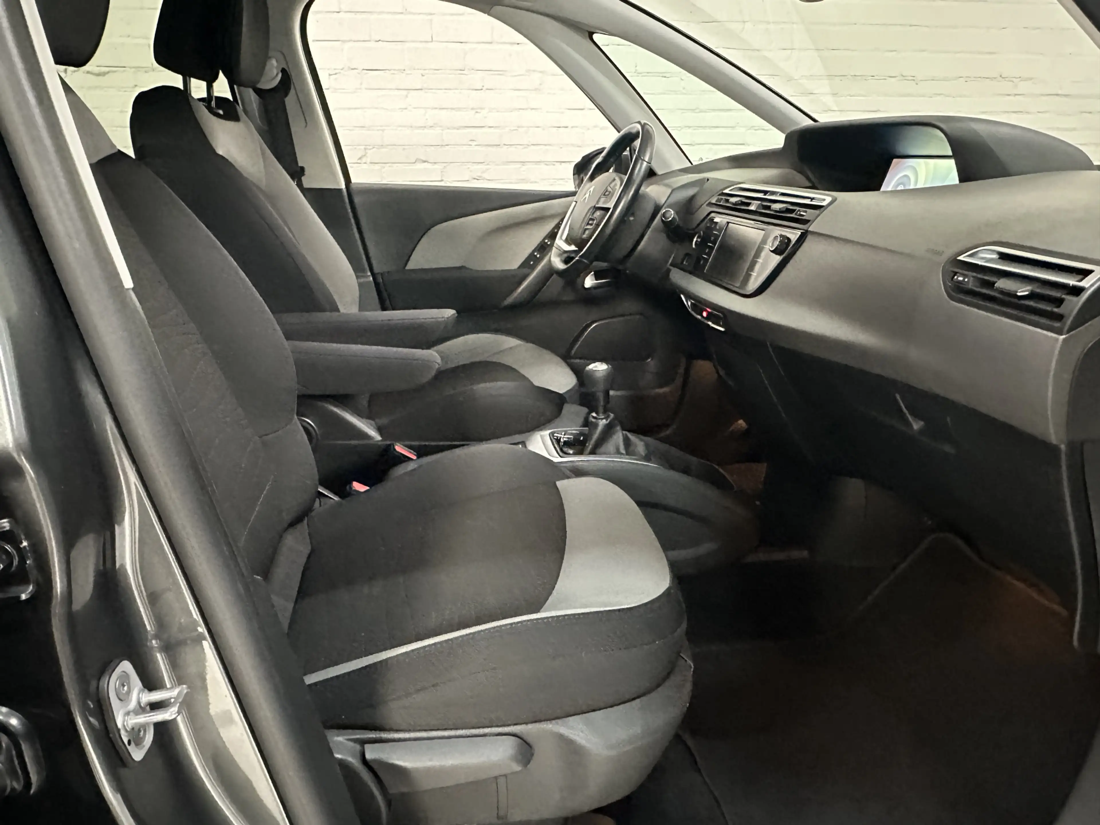Citroen C4 Picasso 1.2 PureTech Intensive CLIMA / CRUISE /CAMERA /TRE — photo 17