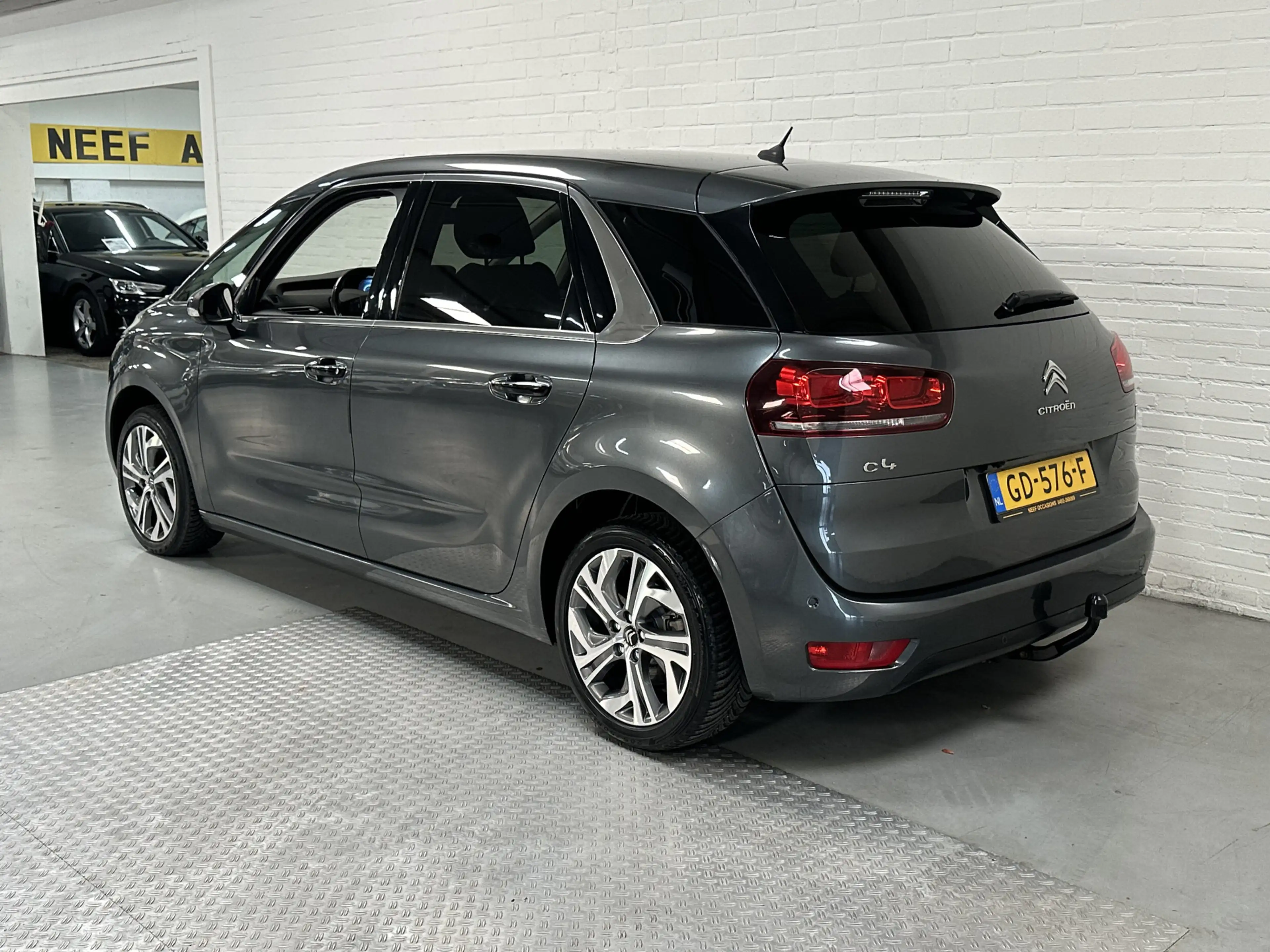 Citroen C4 Picasso 1.2 PureTech Intensive CLIMA / CRUISE /CAMERA /TRE — photo 2