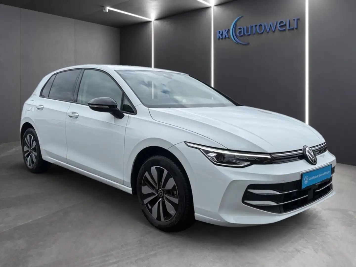 Volkswagen Golf 8 VIII Goal 1.5 TSI AHK-el. Navi Apple CarPlay Weiß - 2