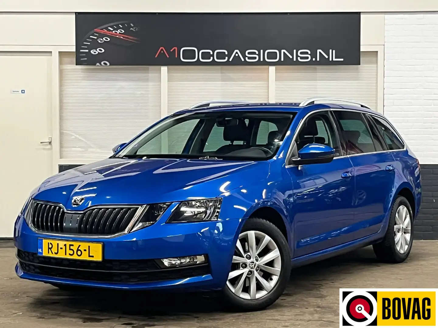 Skoda Octavia Combi 1.0 TSI Greentech Ambition Business Blau - 1