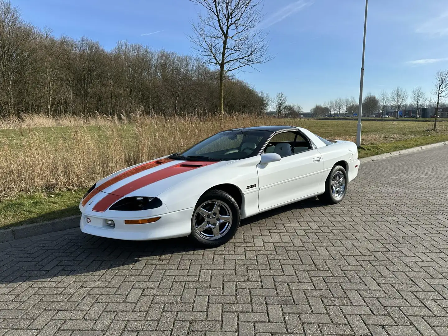 Chevrolet Camaro USA Z28 Bianco - 1