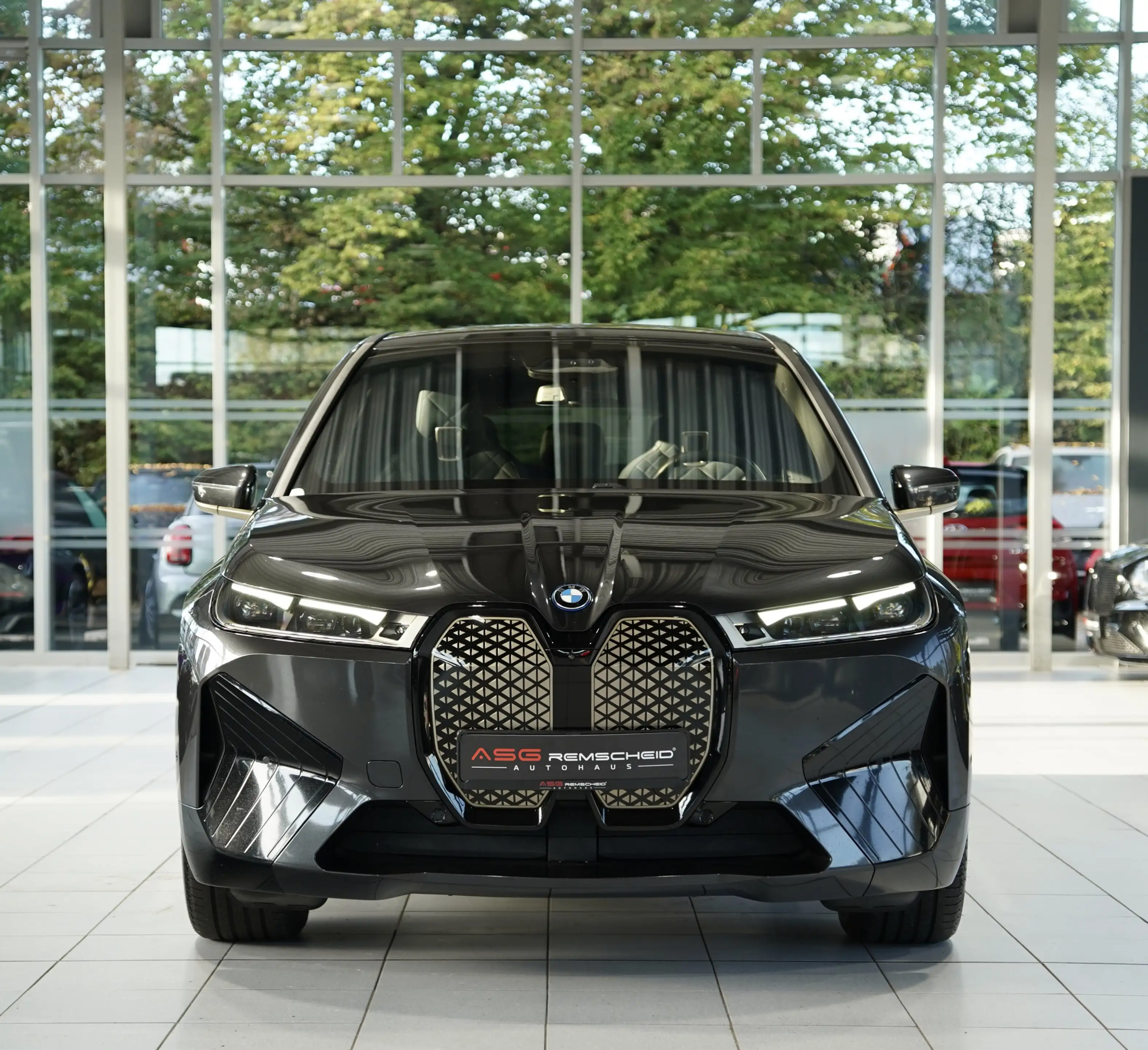 BMW iX M60 *1.Hand *MwSt. *Soft-C *B&W *Laser *LUFT — photo 2