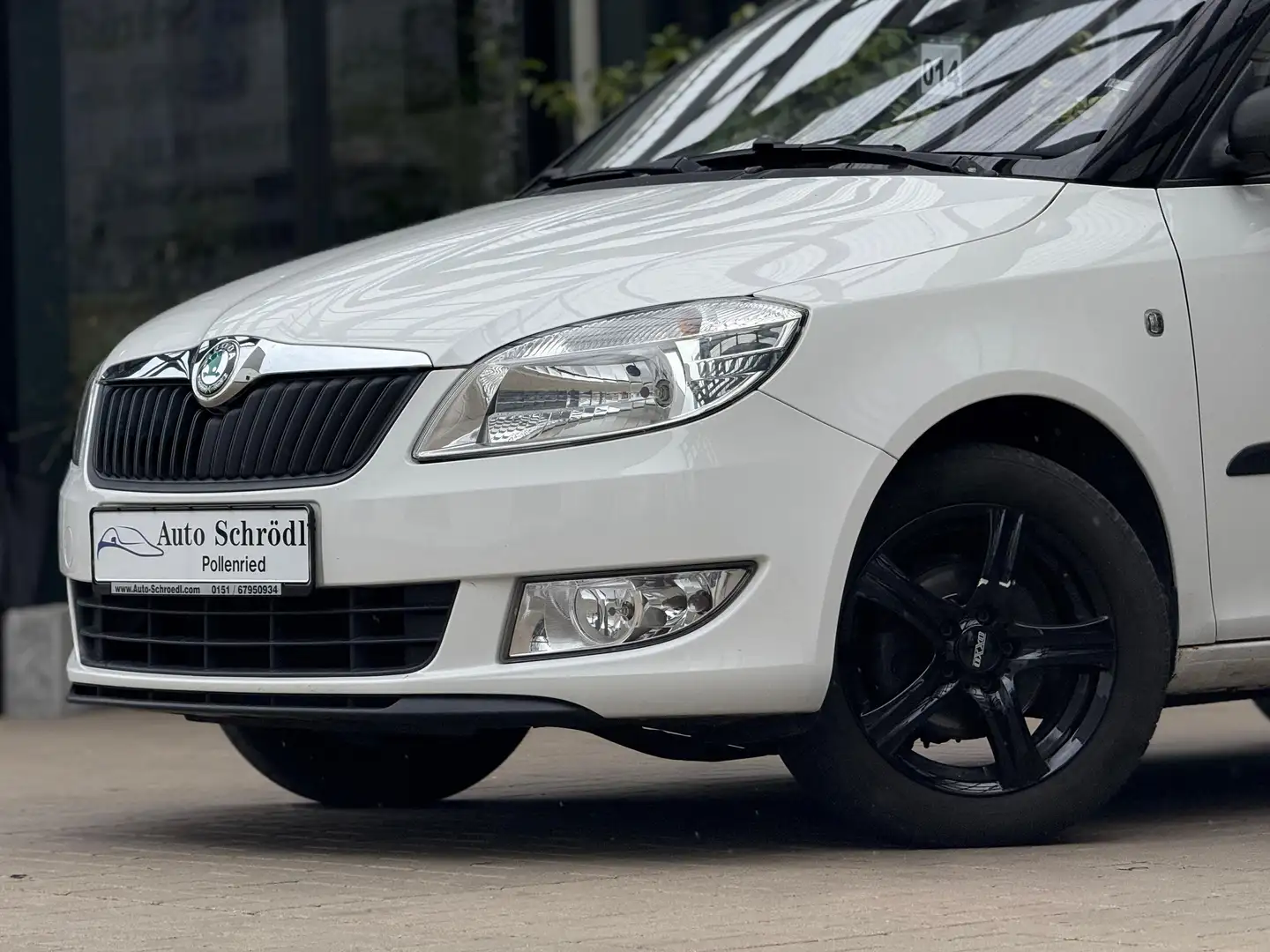 Skoda Roomster 1.4 Active Plus Edition, AHK, Sitzheiz, Klima, NSW Alb - 2