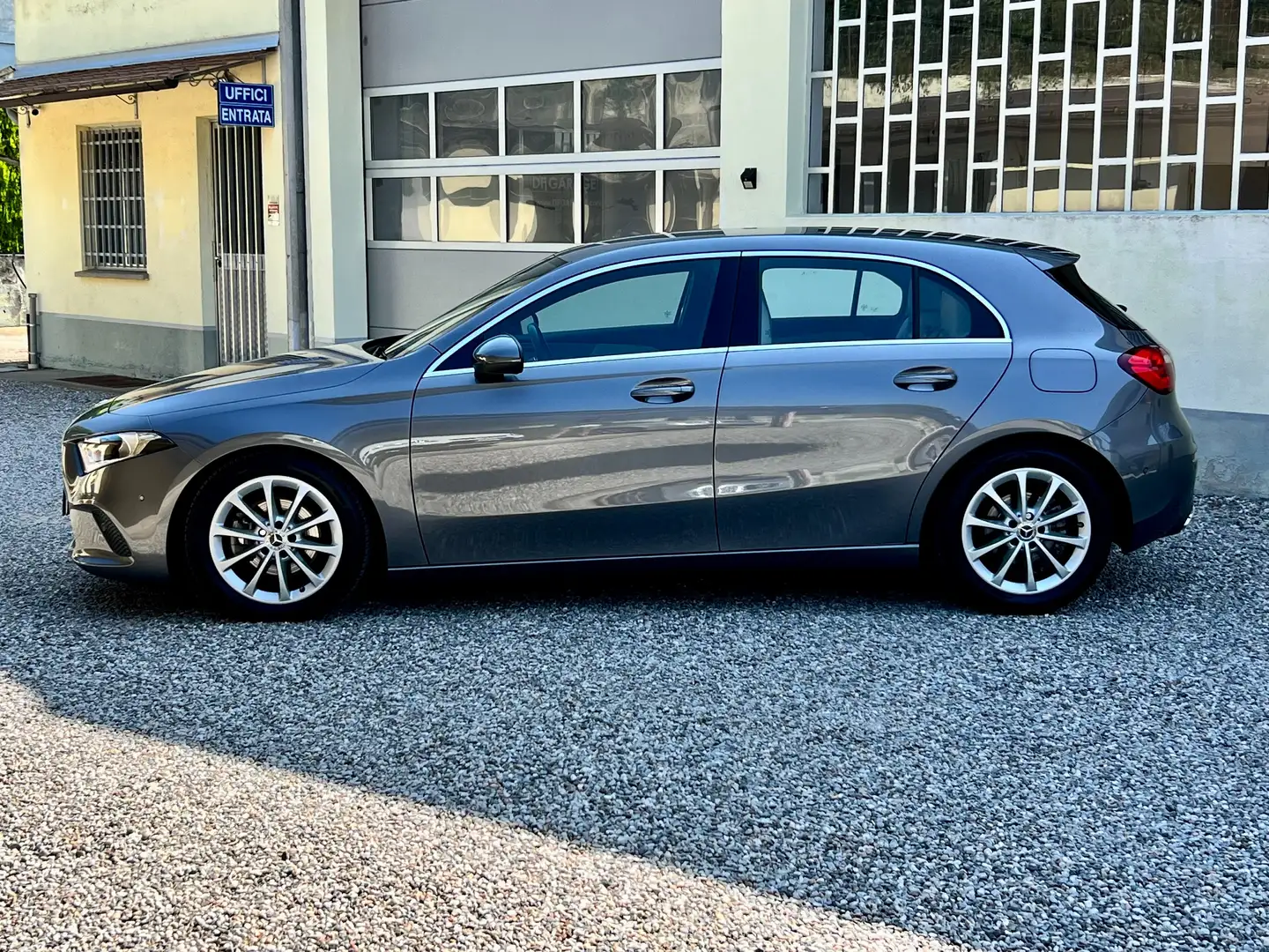 Mercedes-Benz A 200 Executive Grigio - 2