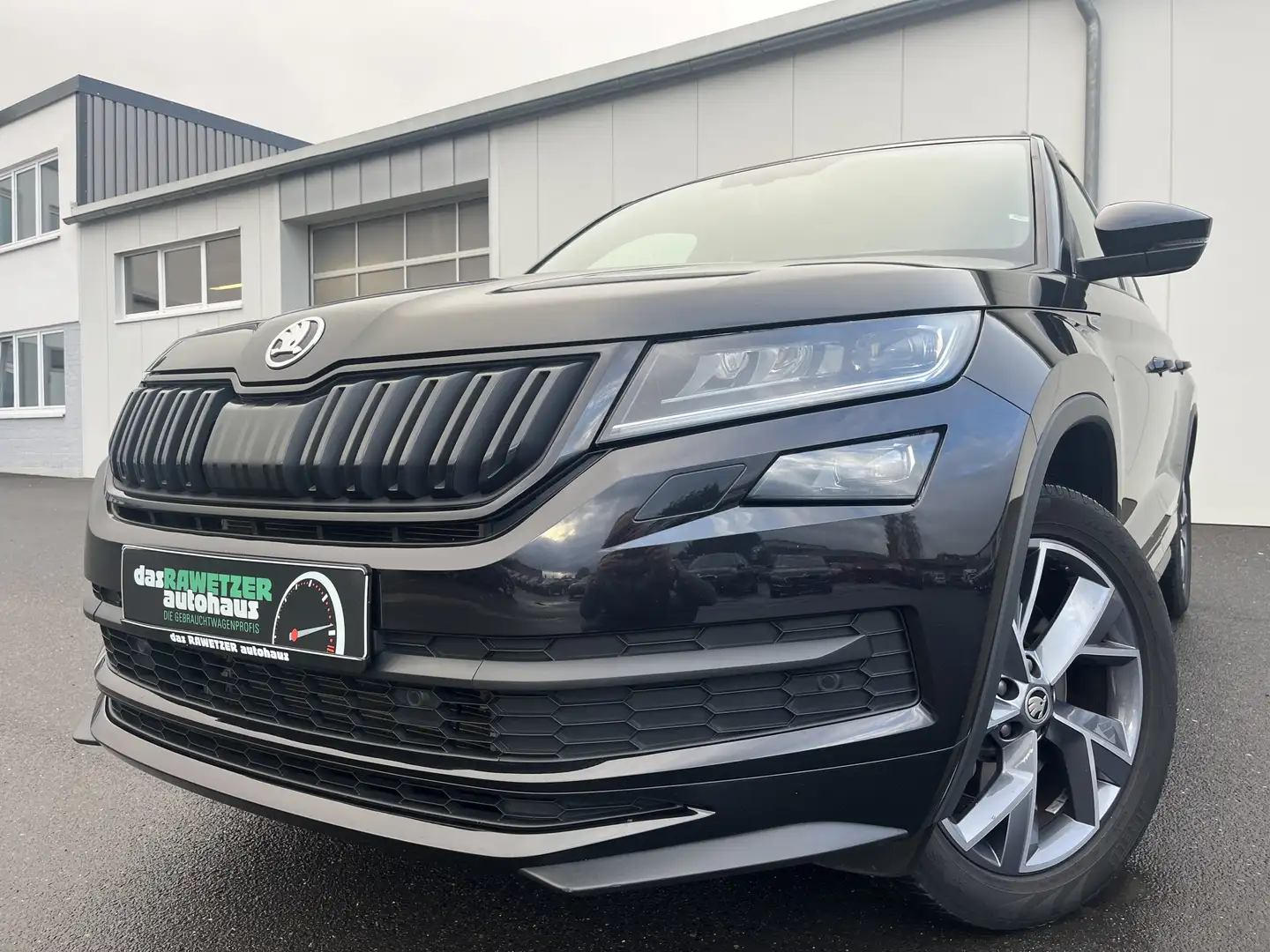 Skoda Kodiaq 2.0 TDI DSG 4x4 Sportline 232€ m. 20% Anzahlung Schwarz - 1