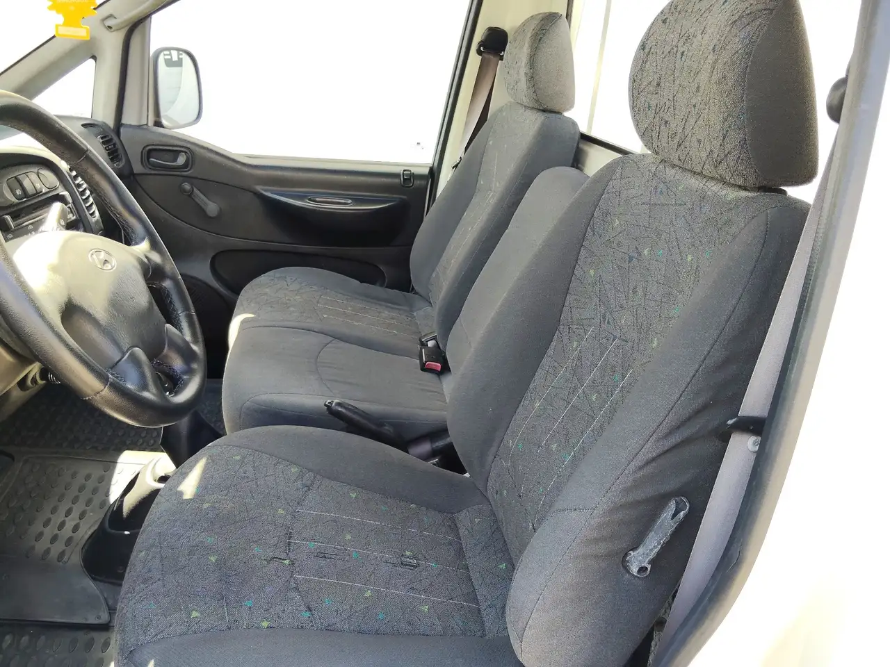 Hyundai H-1 2.5 td HSV Max, foto 6