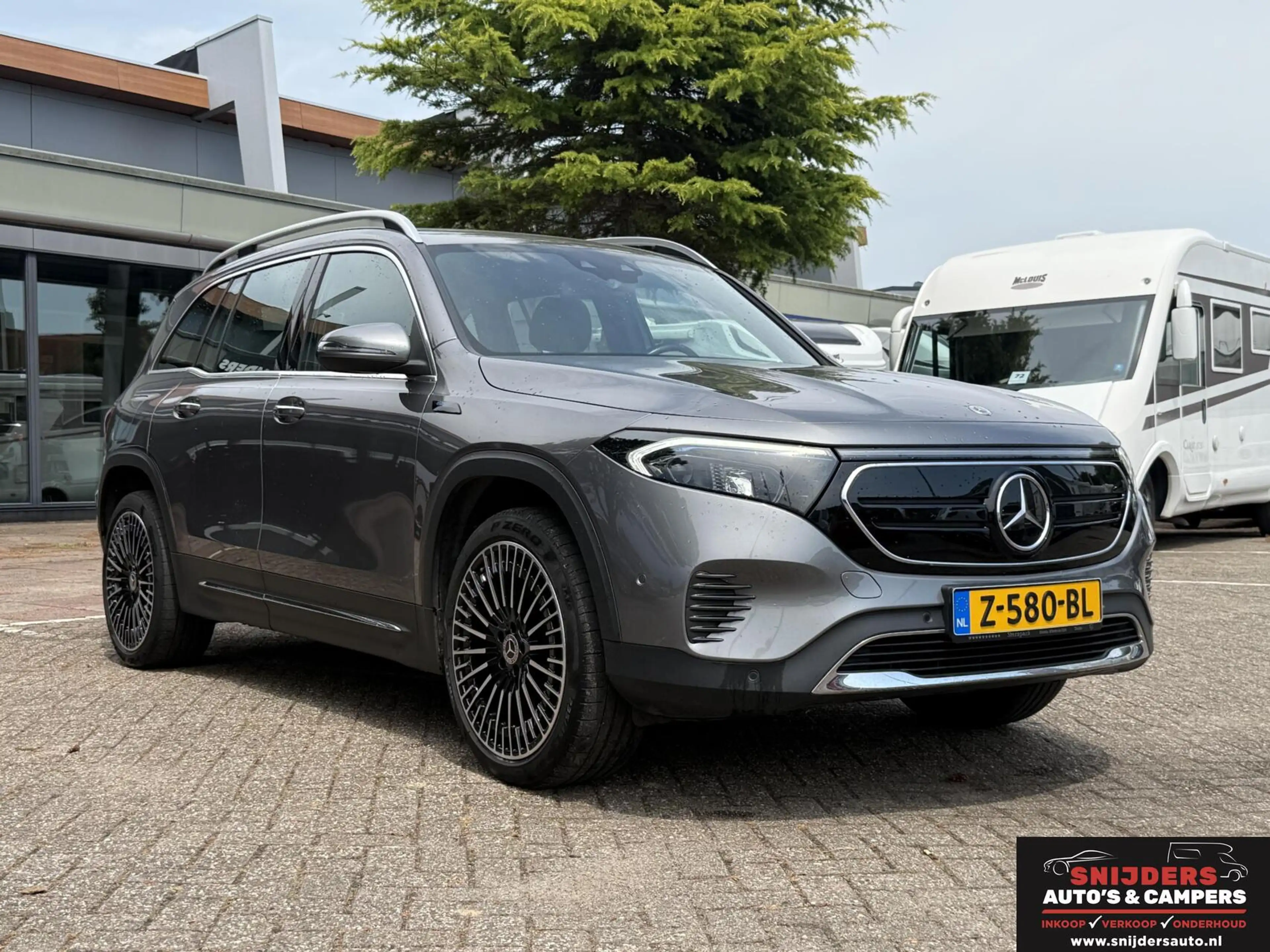 Mercedes-Benz EQB 350 4MATIC AMG Line 67 kWh Trekhaak SOH 100% — photo 2