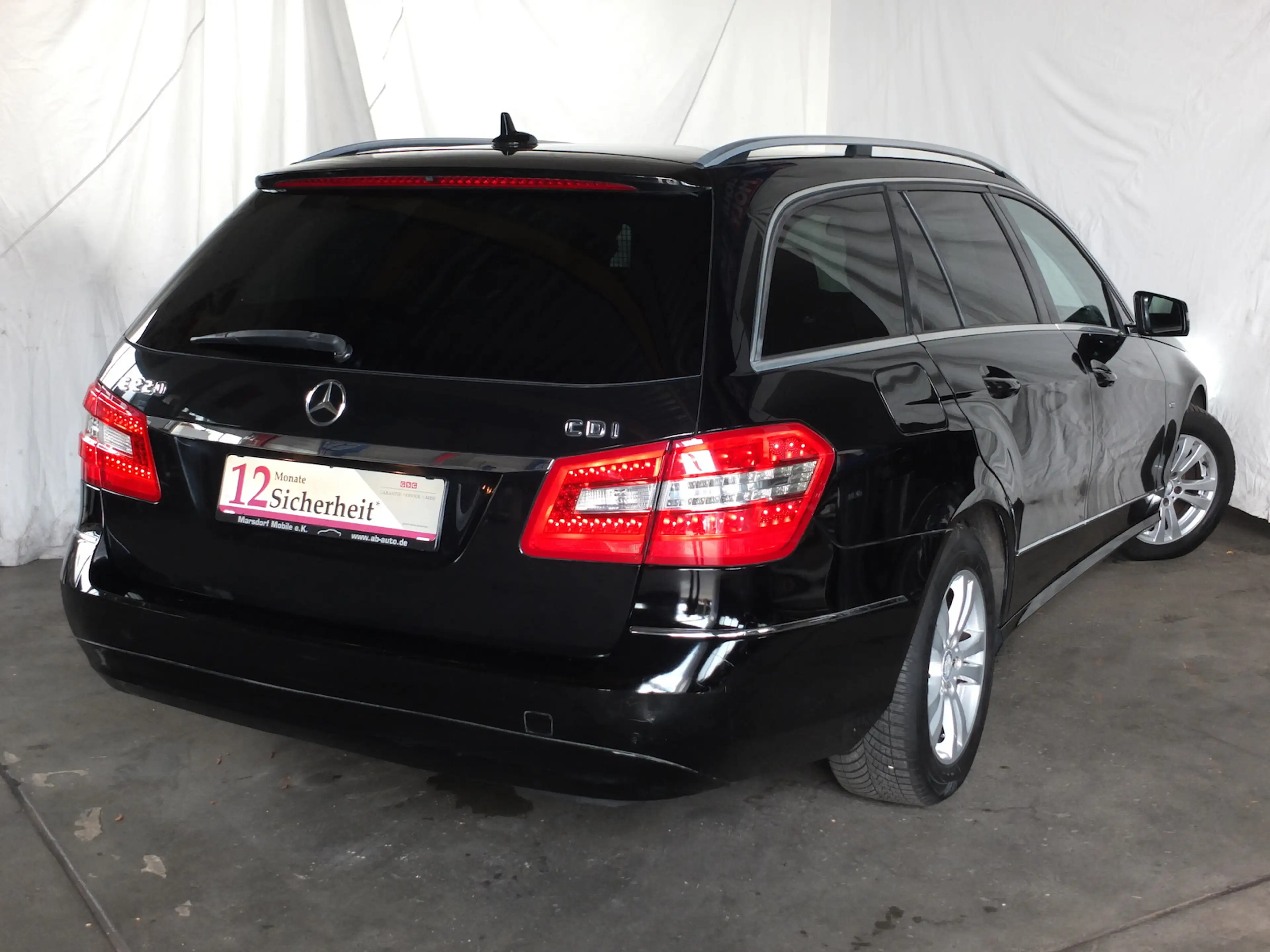 Mercedes-Benz E 220 T CDI BE AVANTGARDE W212 NAVI XENON TEMPOMAT — photo 2