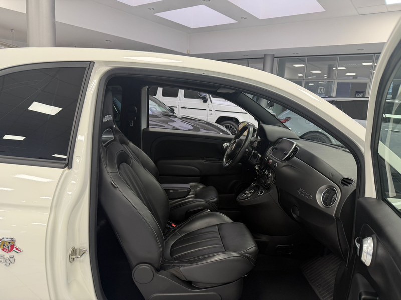 Abarth 595 Turismo Autom*Bi-Xenon*Pano*Klima*Beats*DAB* — photo 11