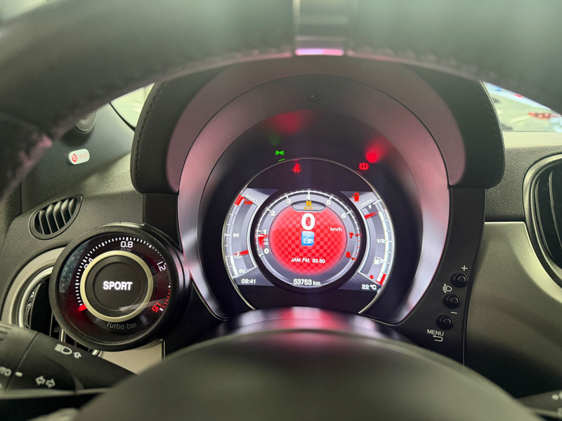 Abarth 595 Turismo Autom*Bi-Xenon*Pano*Klima*Beats*DAB* — photo 15