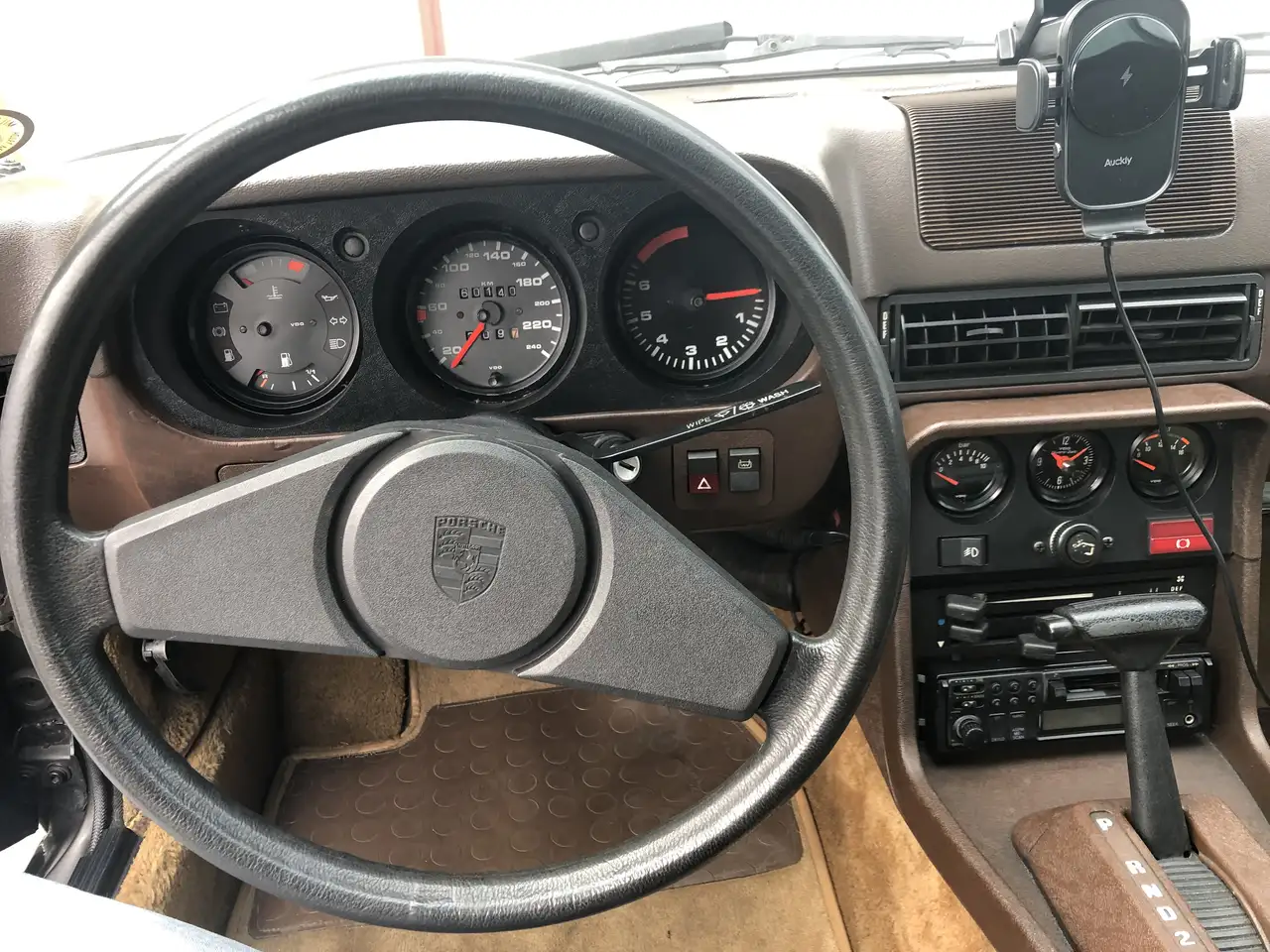 Porsche 924, foto 3