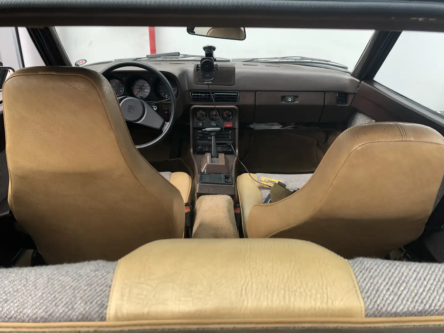 Porsche 924 Gris - 2