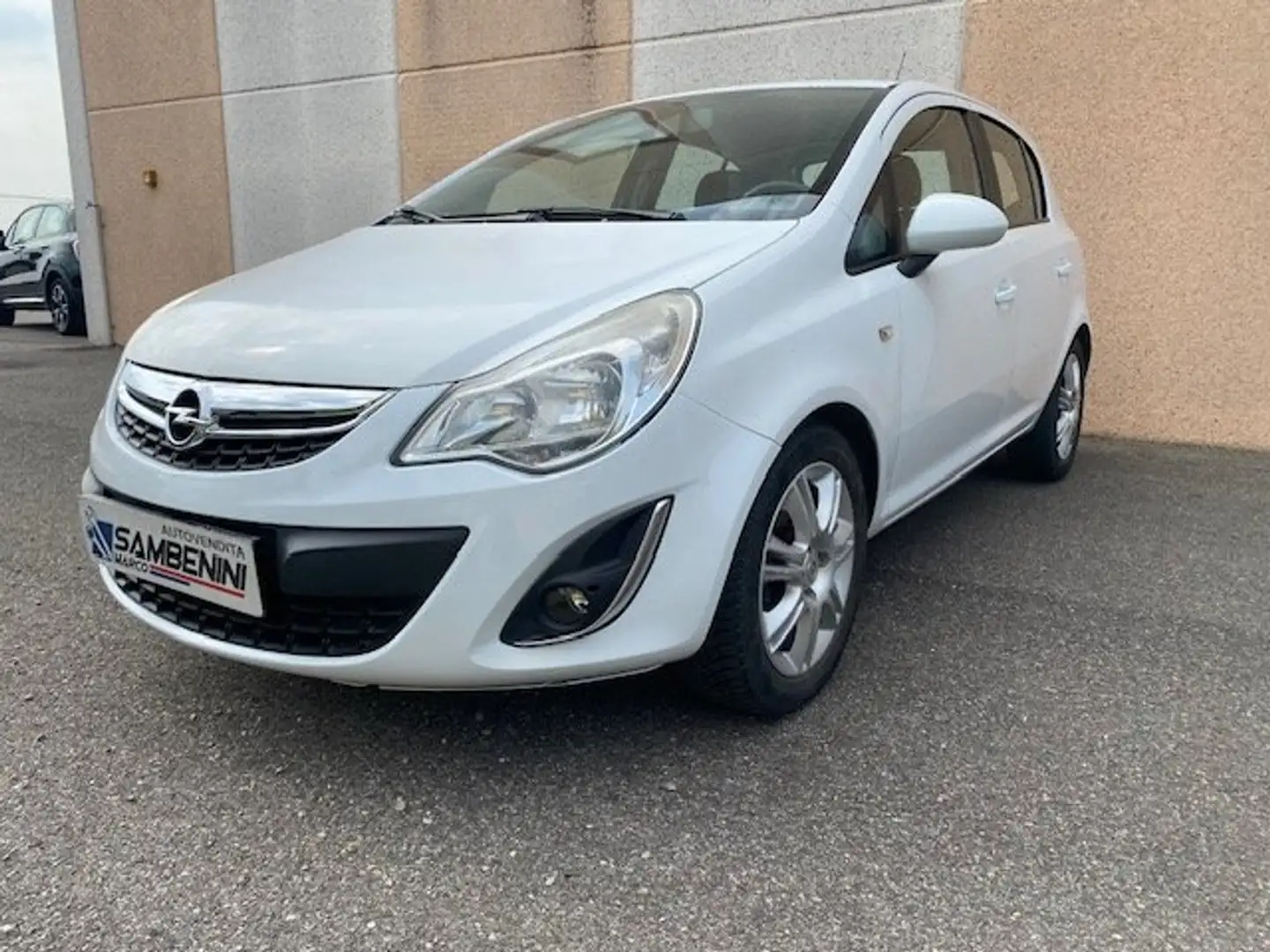Opel Corsa Corsa 5p 1.2 Edition (elective) Gpl-tech 85cv Bianco - 1