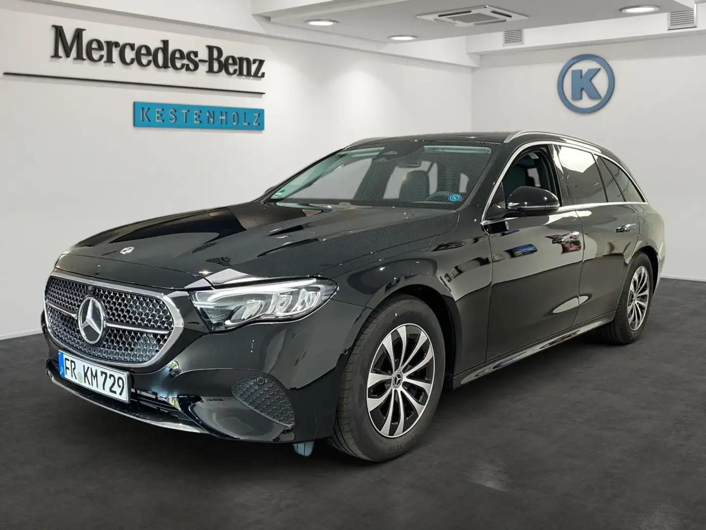 Mercedes-Benz E 200 d T-Modell AVANTGARDE+KEYLESS+PARK+DISTR Schwarz - 2