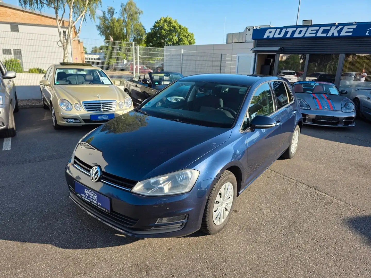 Volkswagen Golf VII Lim. Trendline BMT Blauw - 1