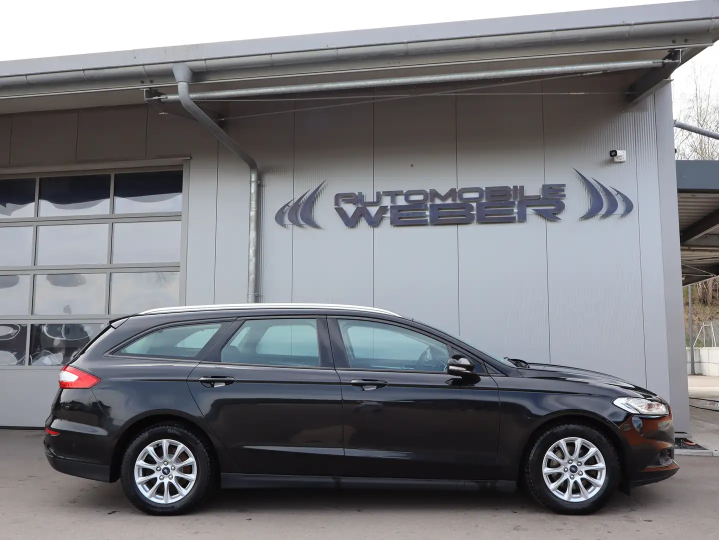 Ford Mondeo Turnier 2.0 TDCi Aut. BUSINESS EDITION *LED*NAVI* Negro - 2