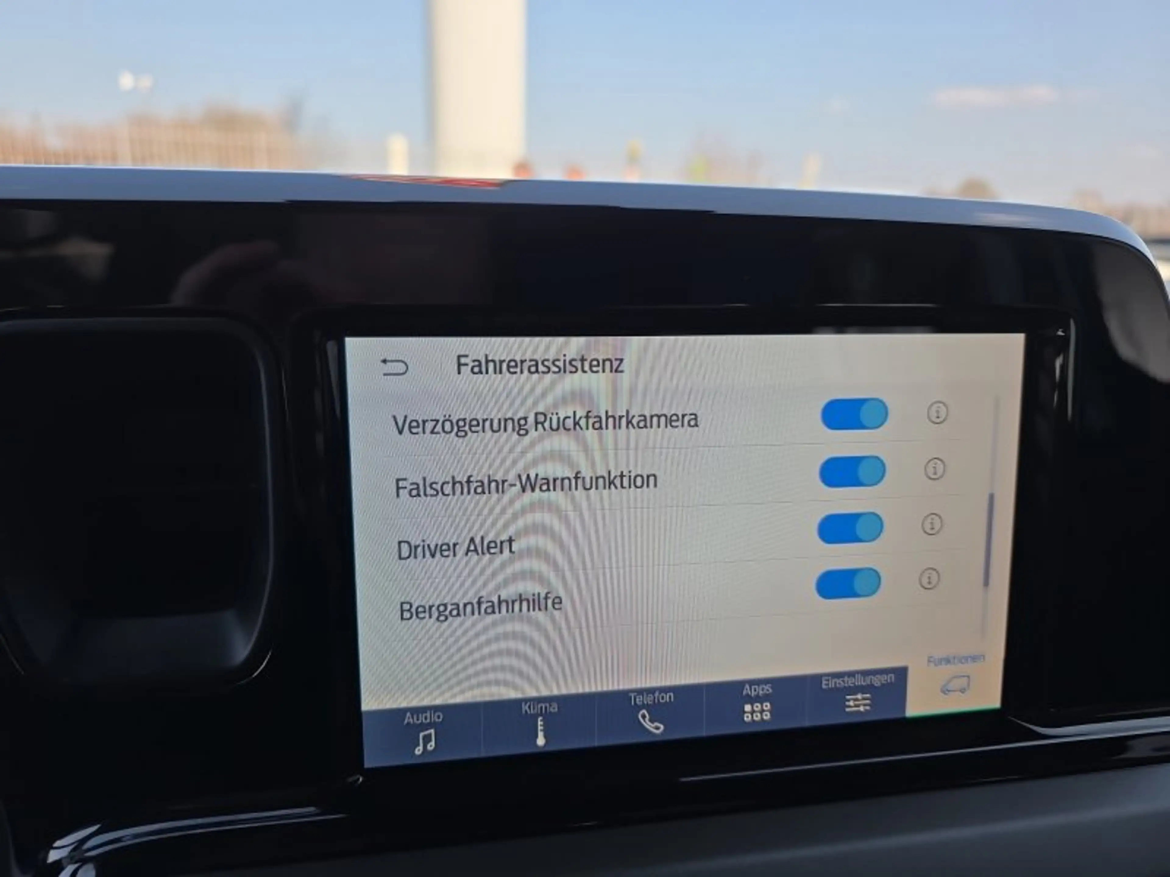Ford Tourneo Courier 1.0 125PS 16*Alu/Kamera/Temp/Klimaaut. — photo 30